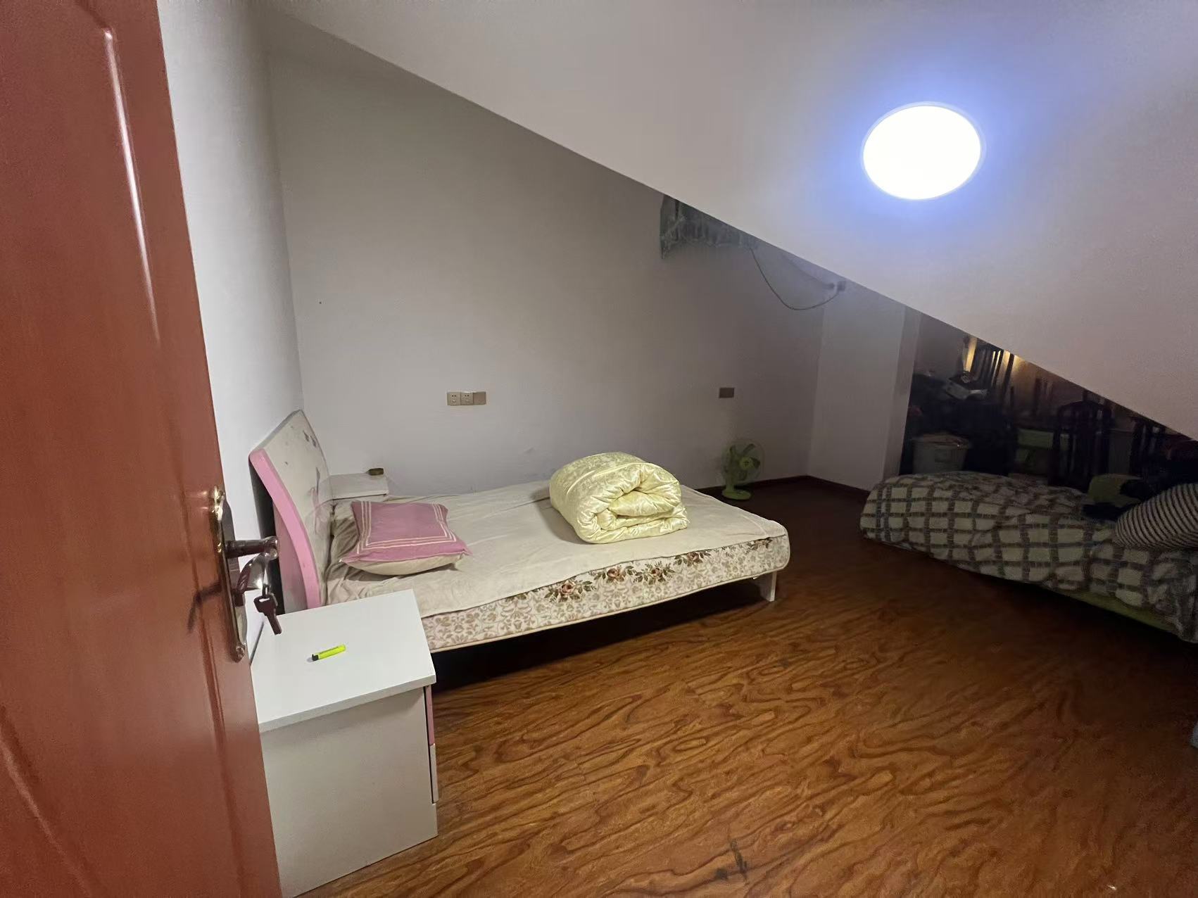 江景苑小区 2室1厅1卫 147m&sup2;