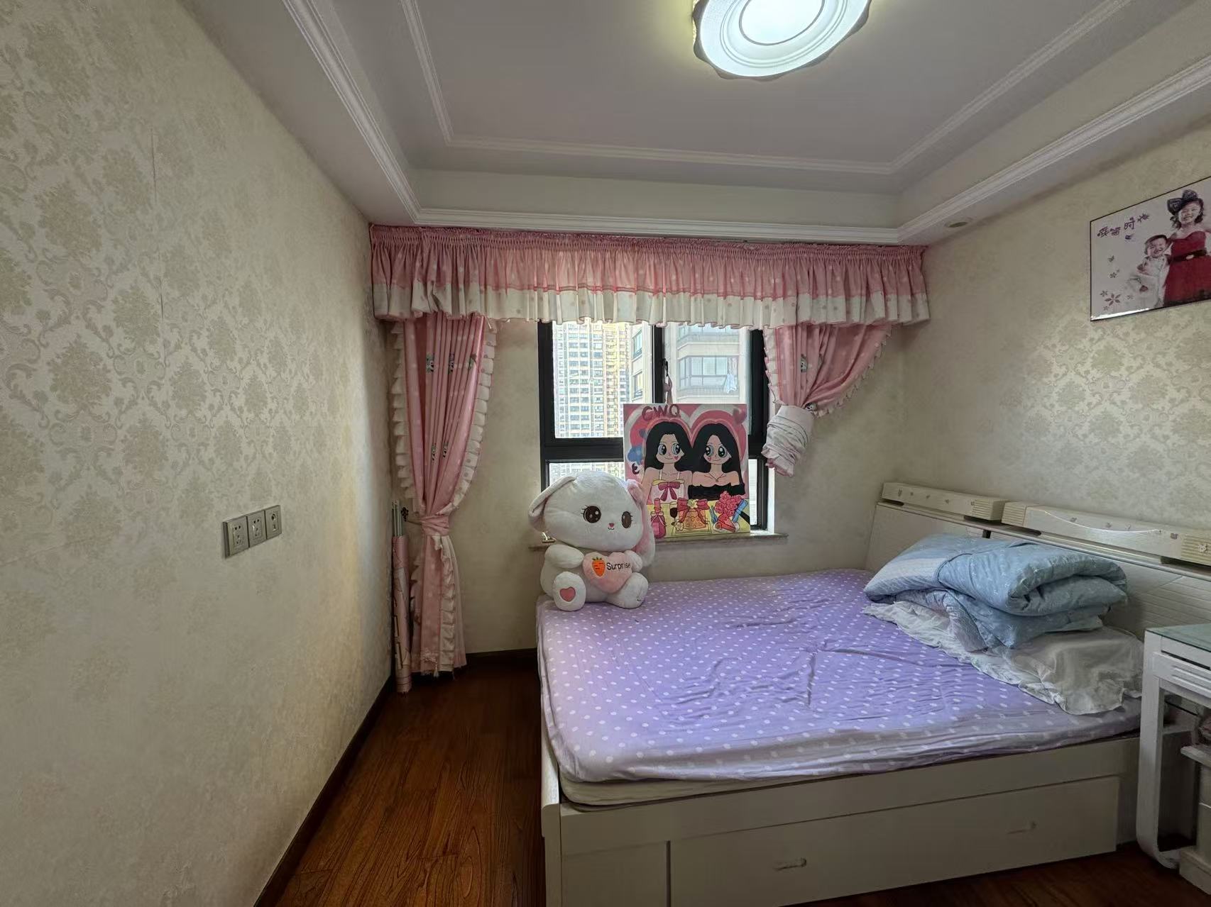 保利香槟国际 3室2厅2卫 130.00m&sup2;