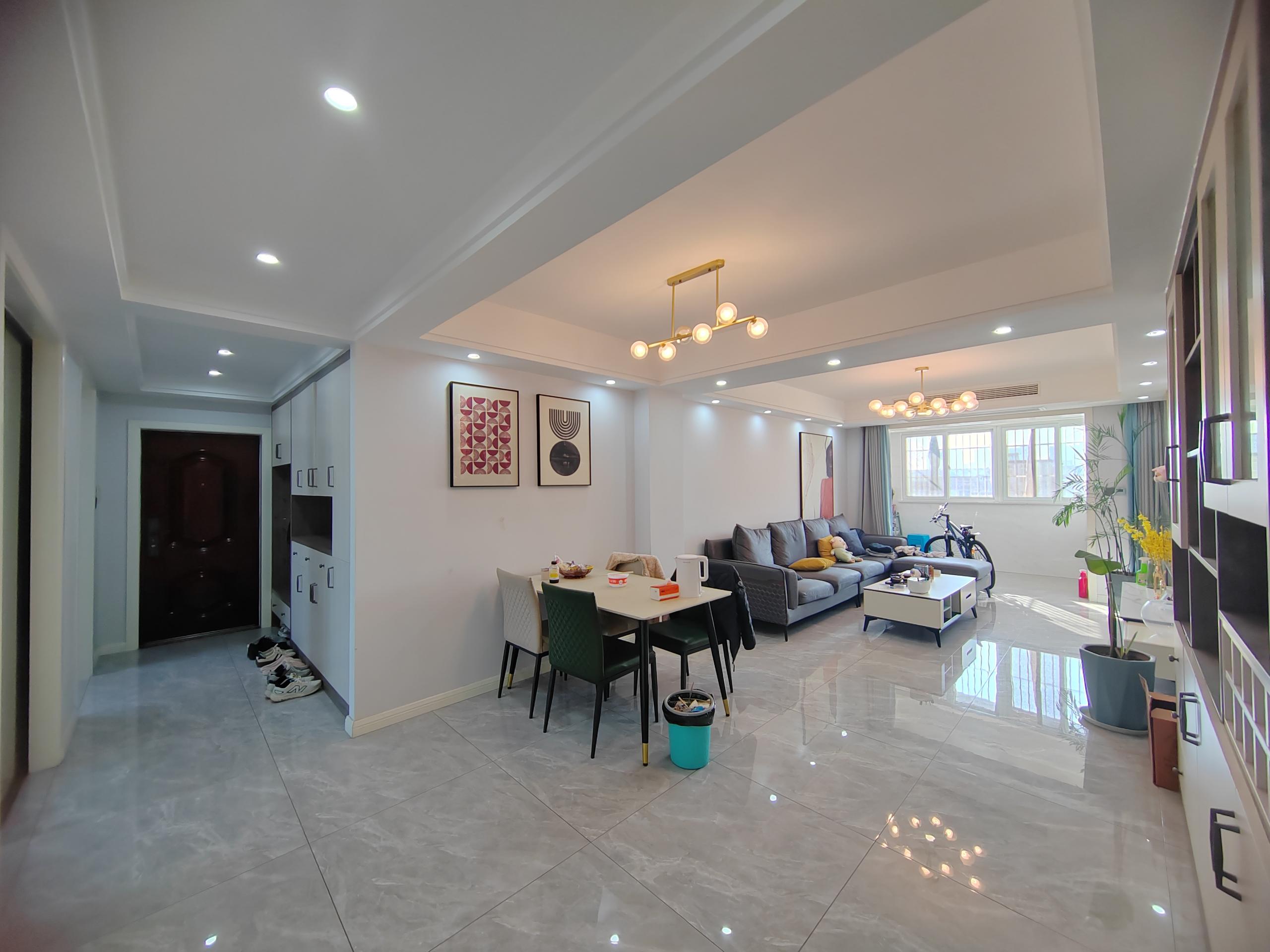 和盛林荫水岸 3室2厅2卫 138m&sup2;