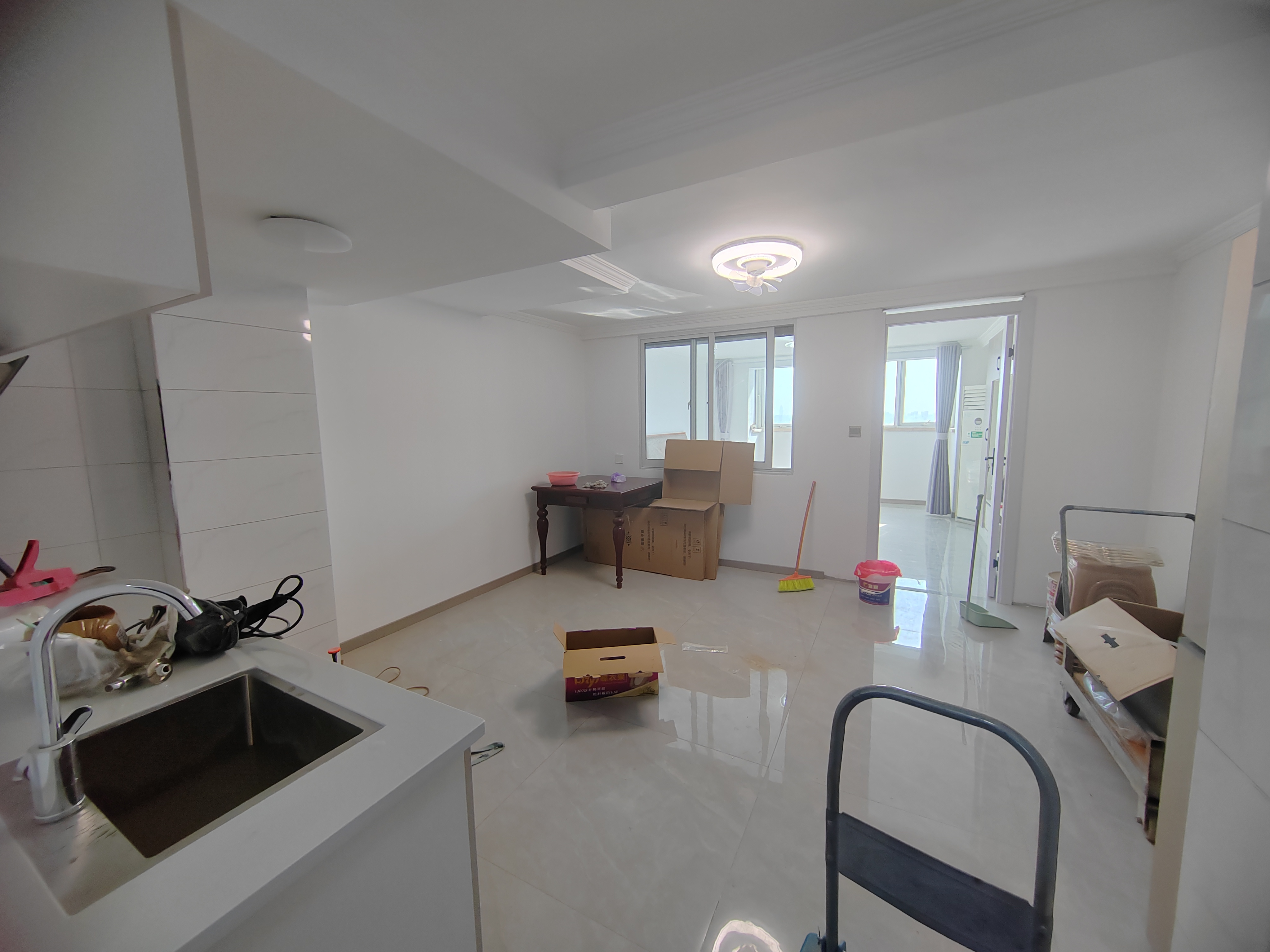 金海岸国际广场 1室1厅1卫 72m&sup2;