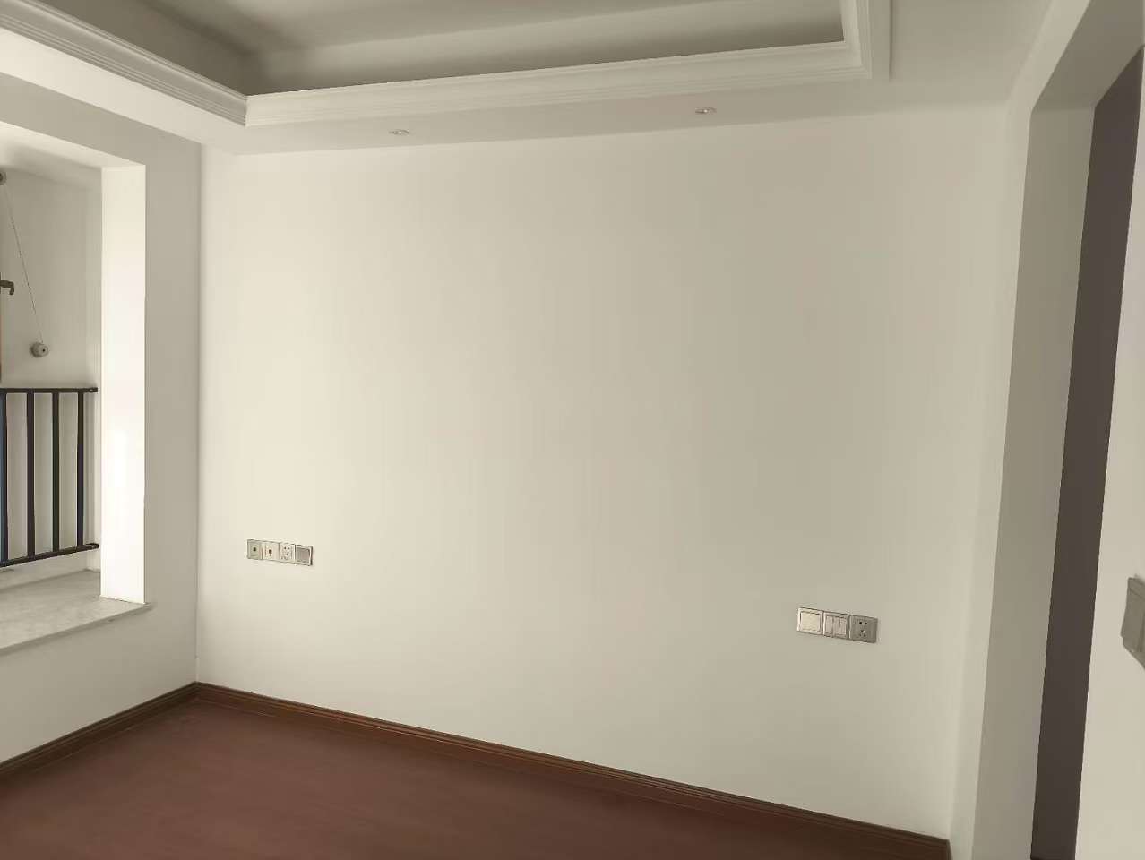 富力院士廷 3室2厅2卫 136m&sup2;