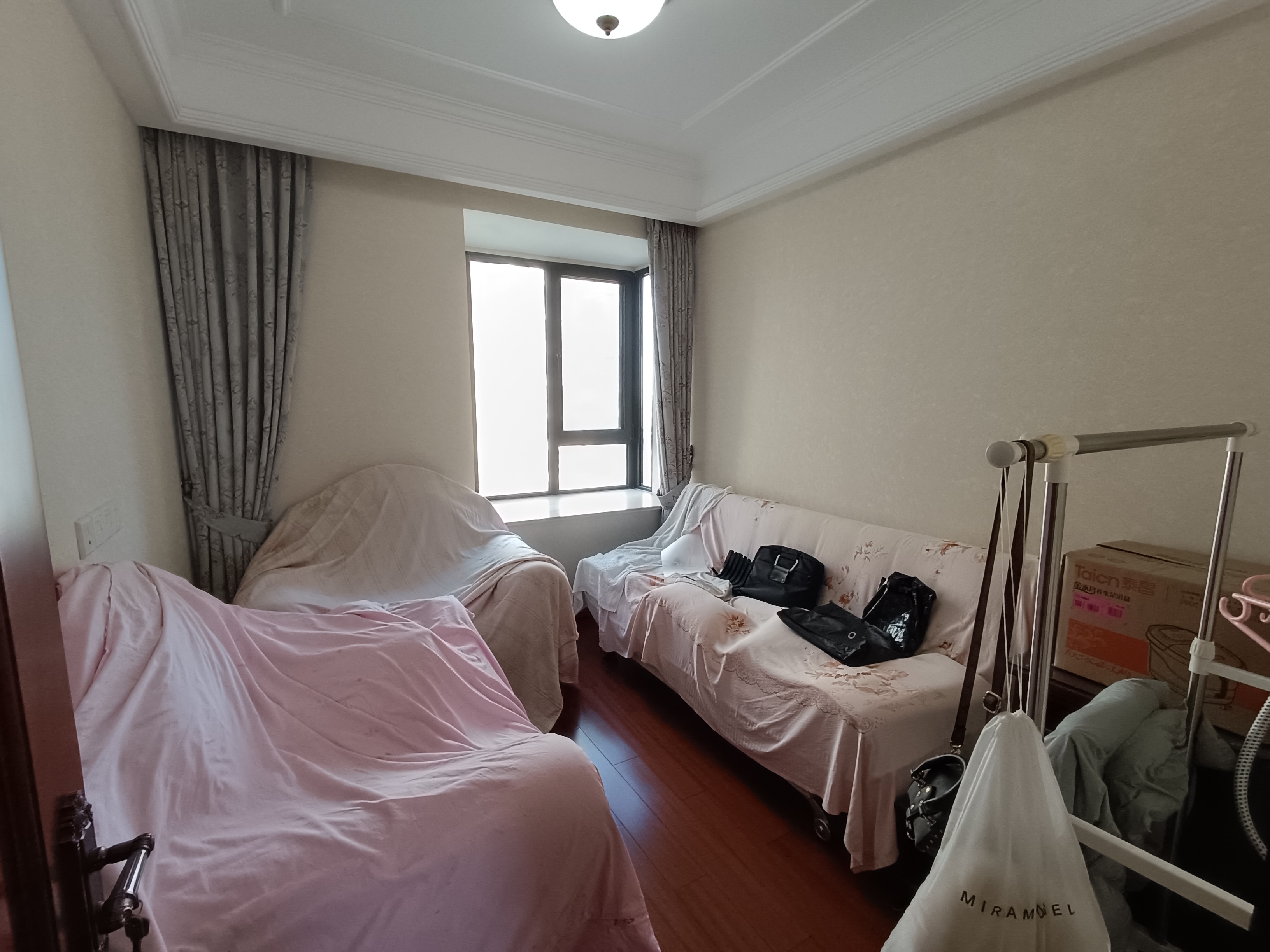 苏建学府雅居 3室2厅1卫 116m&sup2;