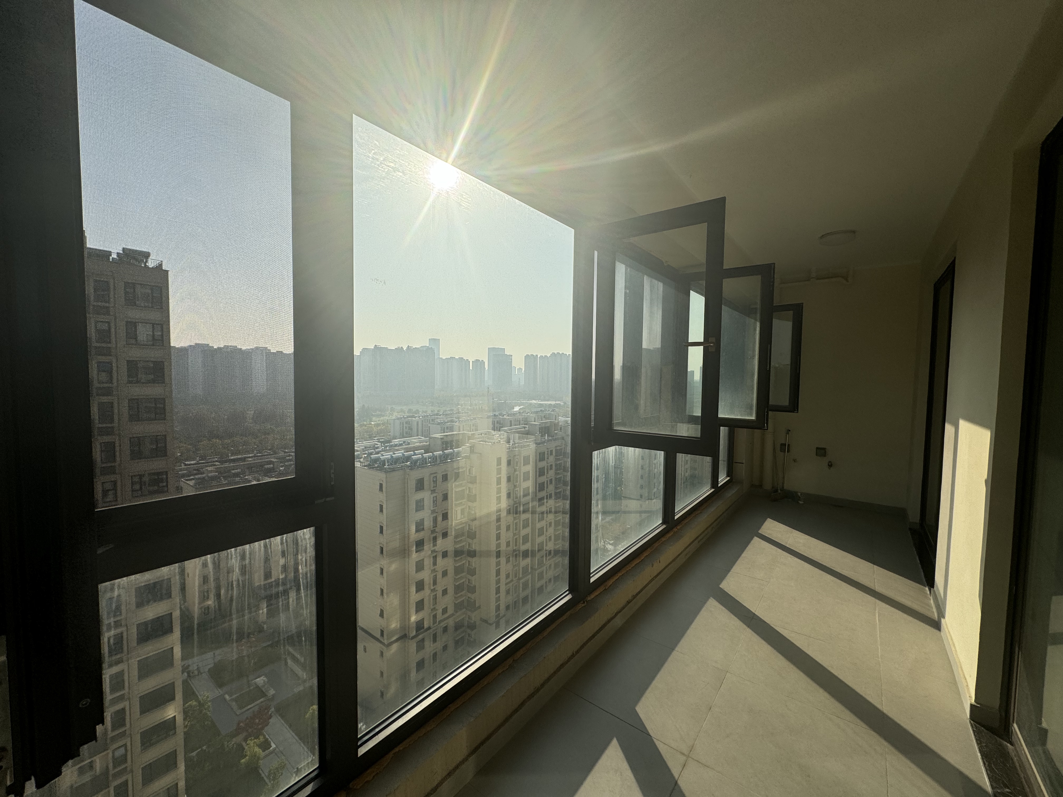 春风南岸东园 4室2厅2卫 136.00m²