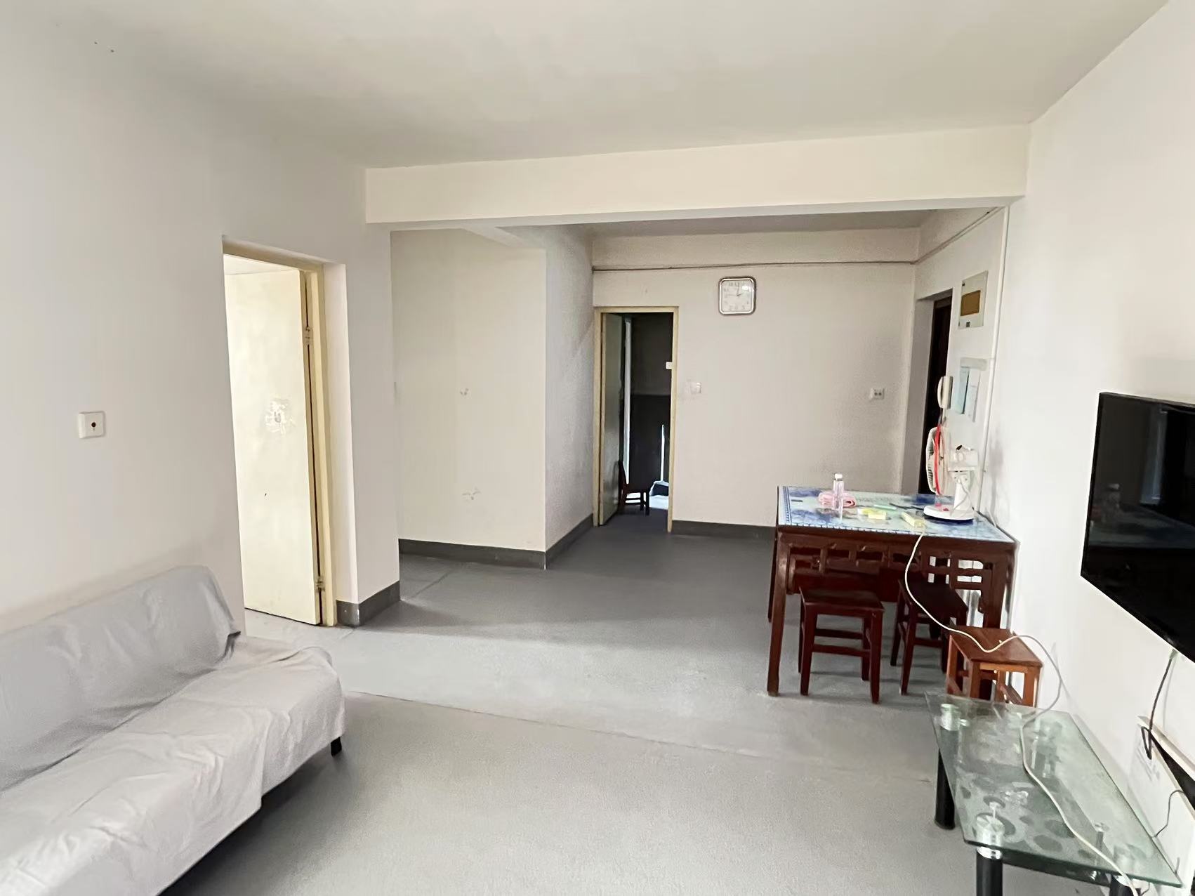 三里墩花苑三期 2室1厅1卫 82.5m²