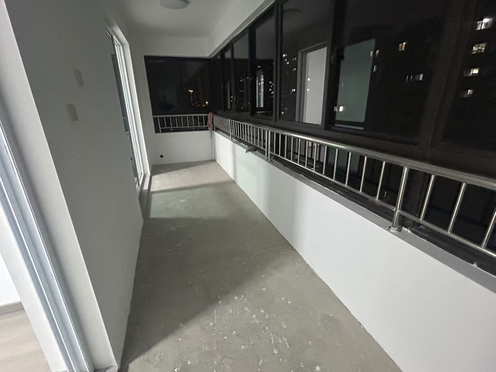 天一裕景苑 3室2厅2卫 141m&sup2;