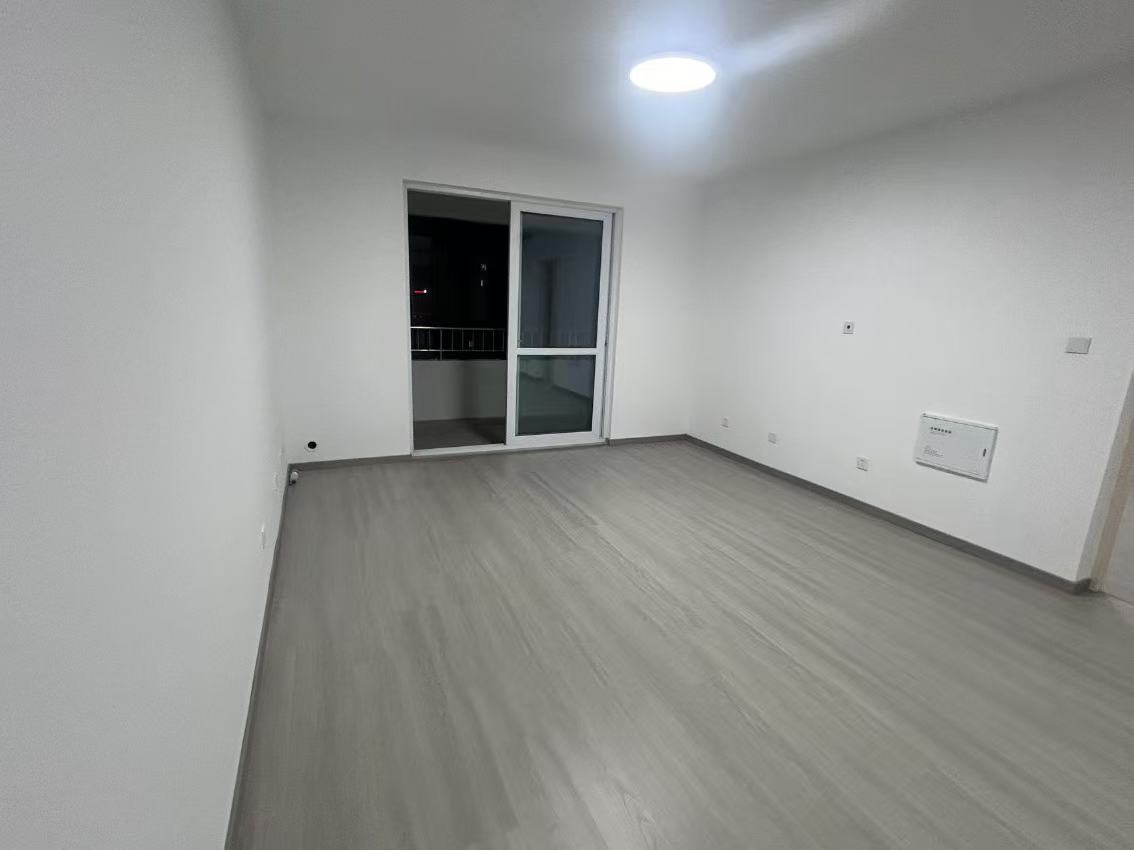 天一裕景苑 3室2厅2卫 141m&sup2;