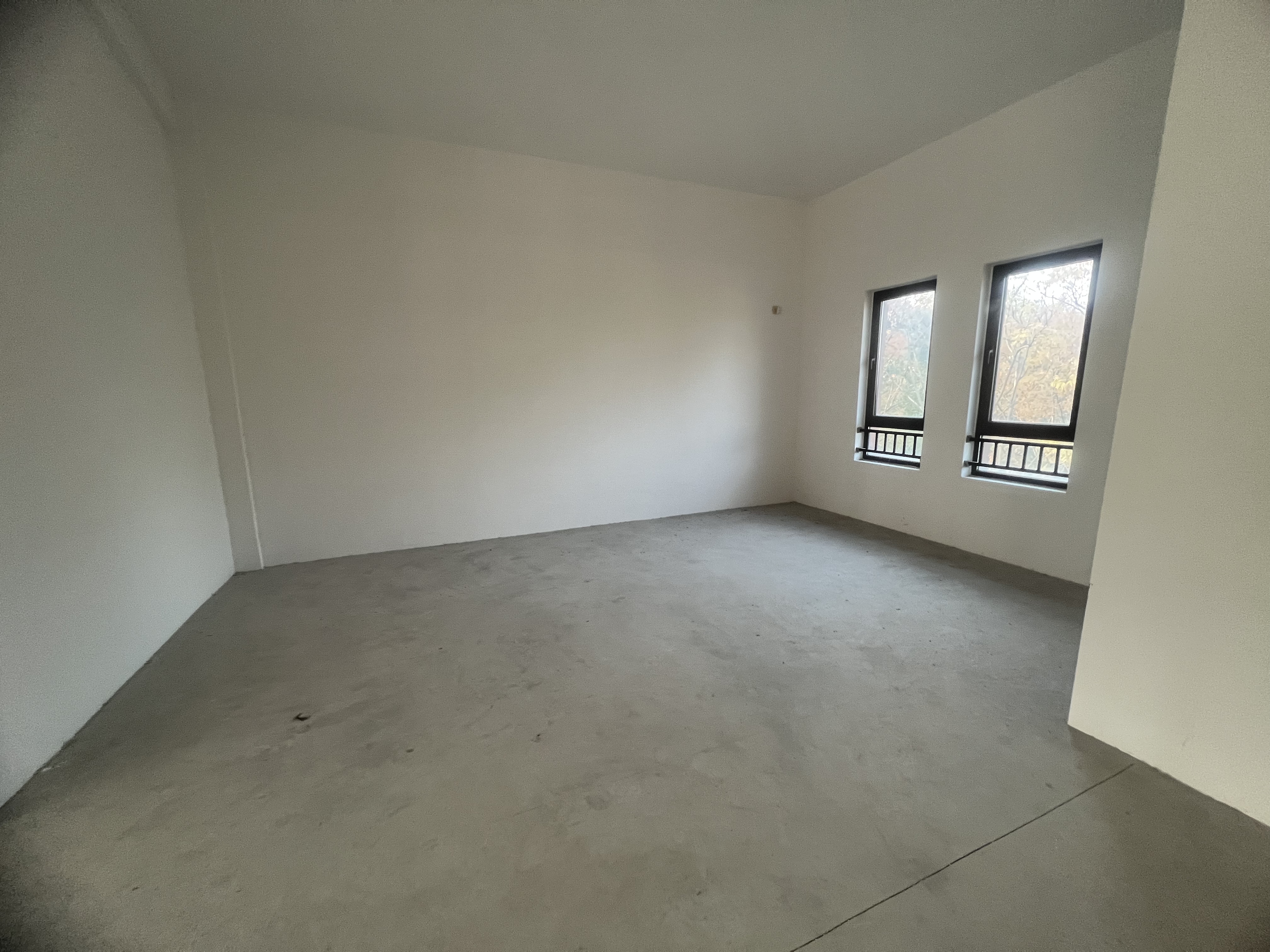 盛和九里香堤一期 4室2厅2卫 199m&sup2;