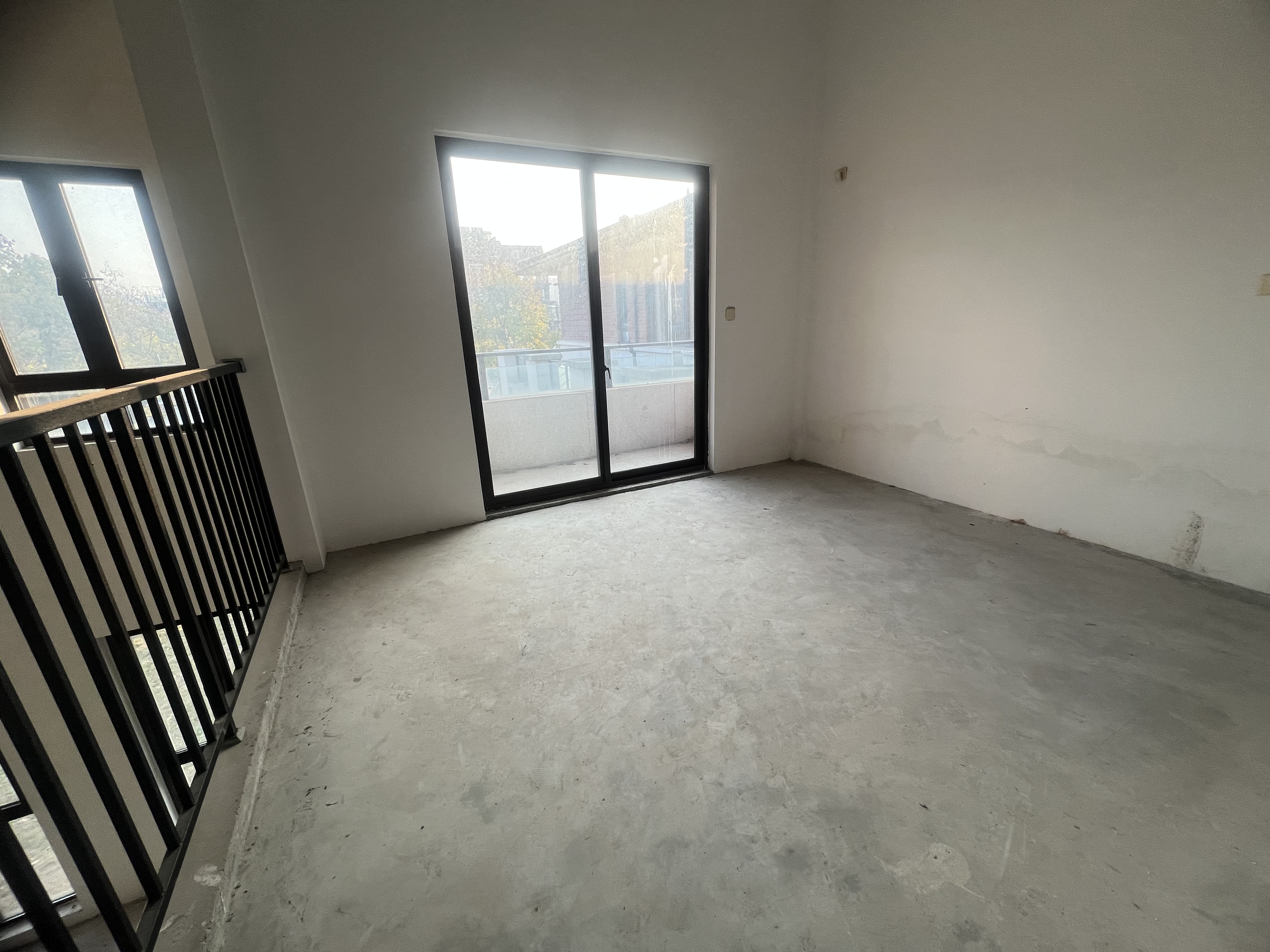 盛和九里香堤一期 4室2厅2卫 199m&sup2;
