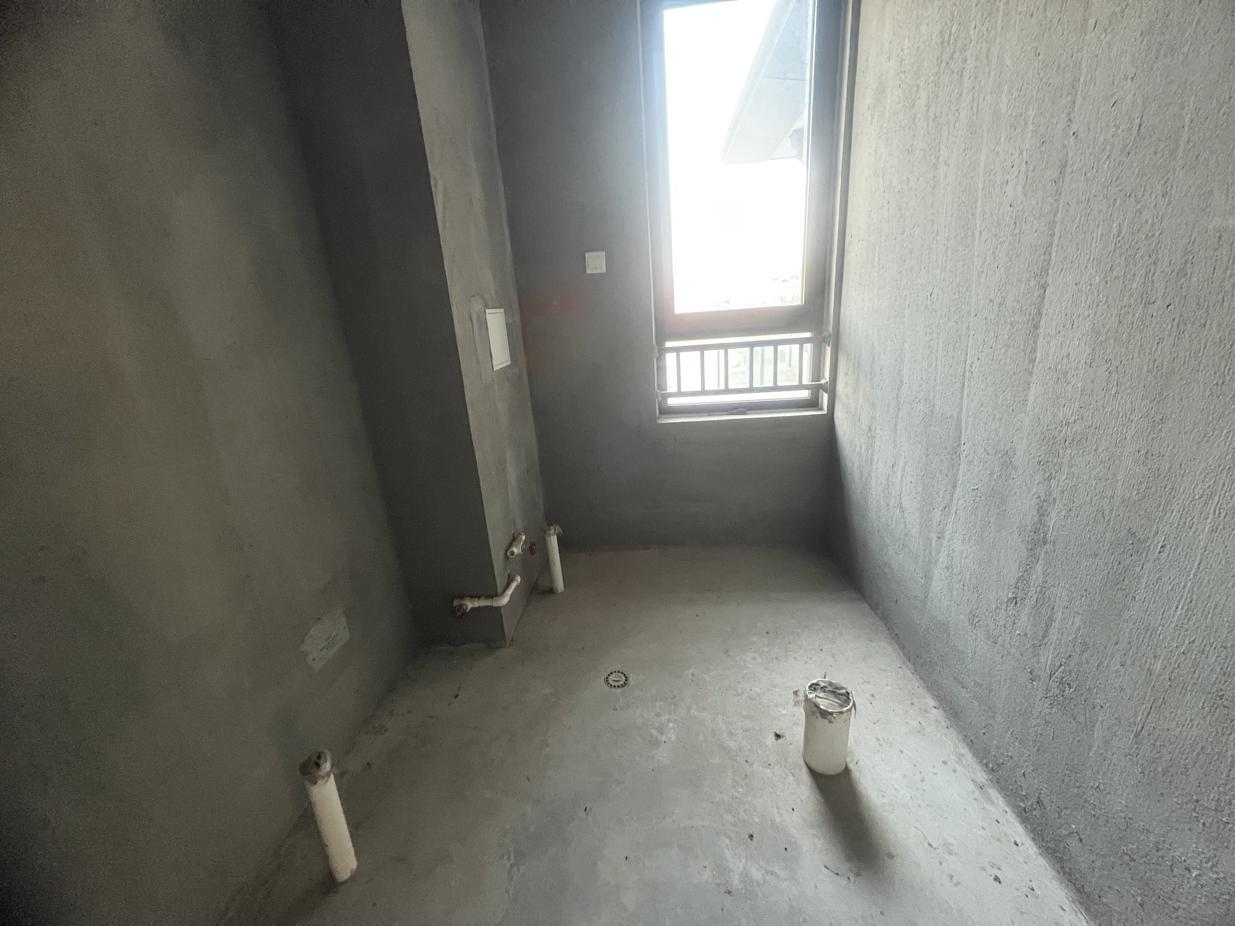 盛和九里香堤一期 4室2厅2卫 199m&sup2;
