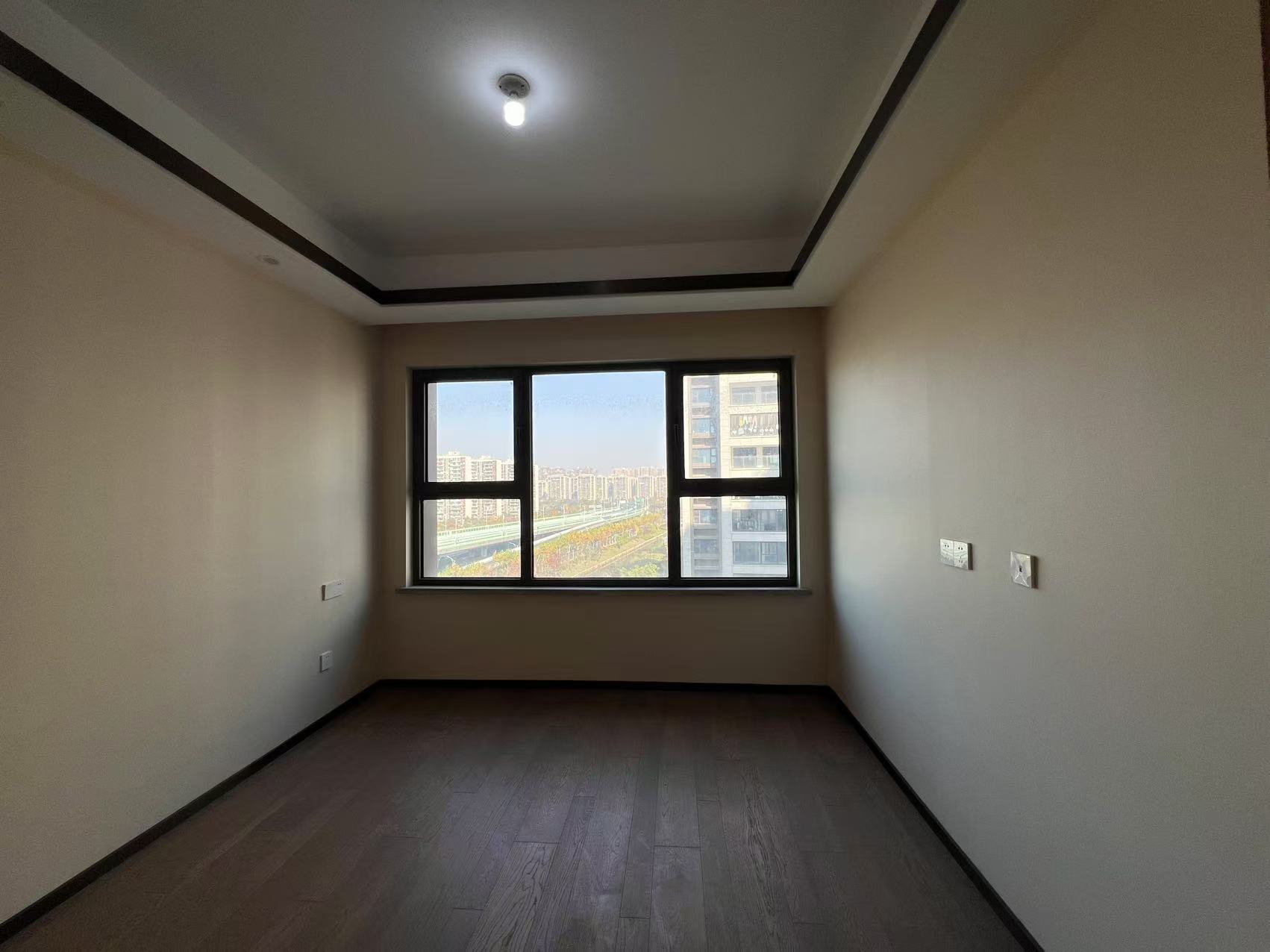 远创东樾 4室2厅3卫 153.74m&sup2;