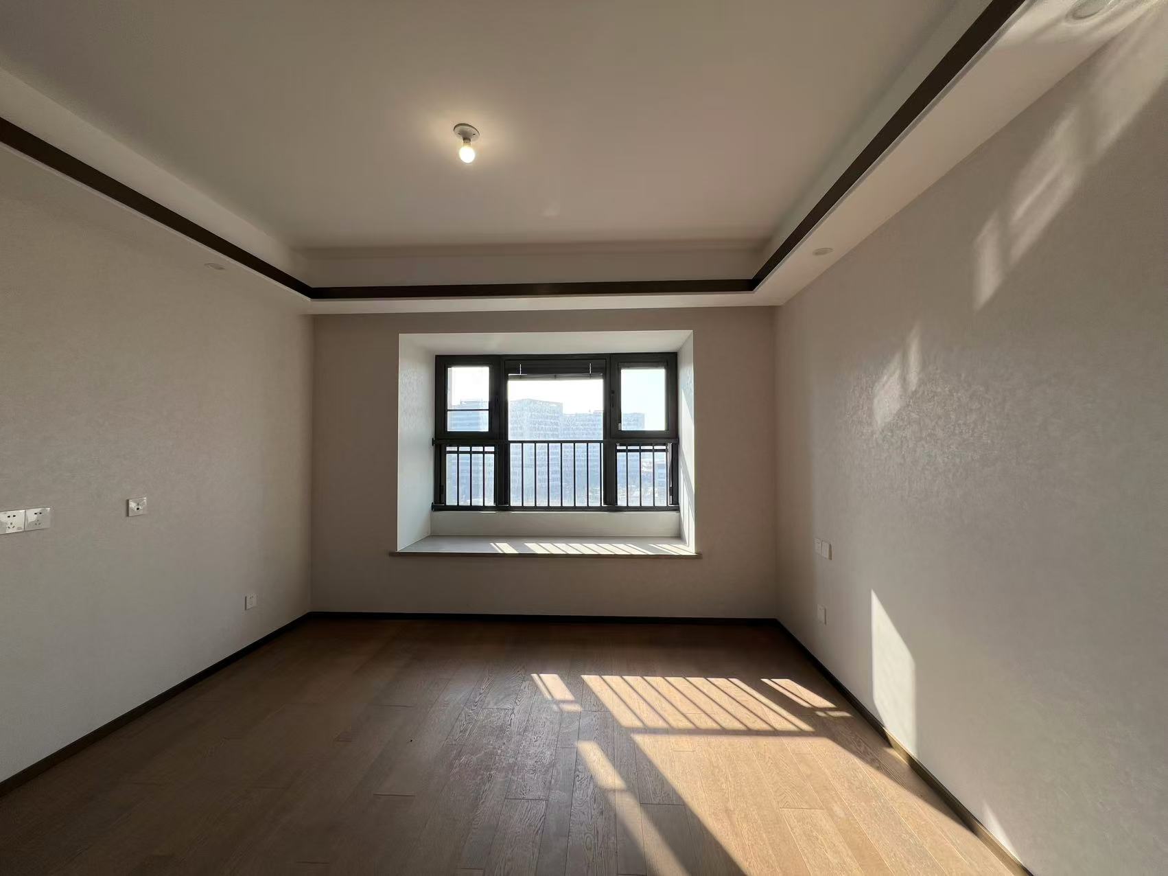 远创东樾 4室2厅3卫 153.74m&sup2;