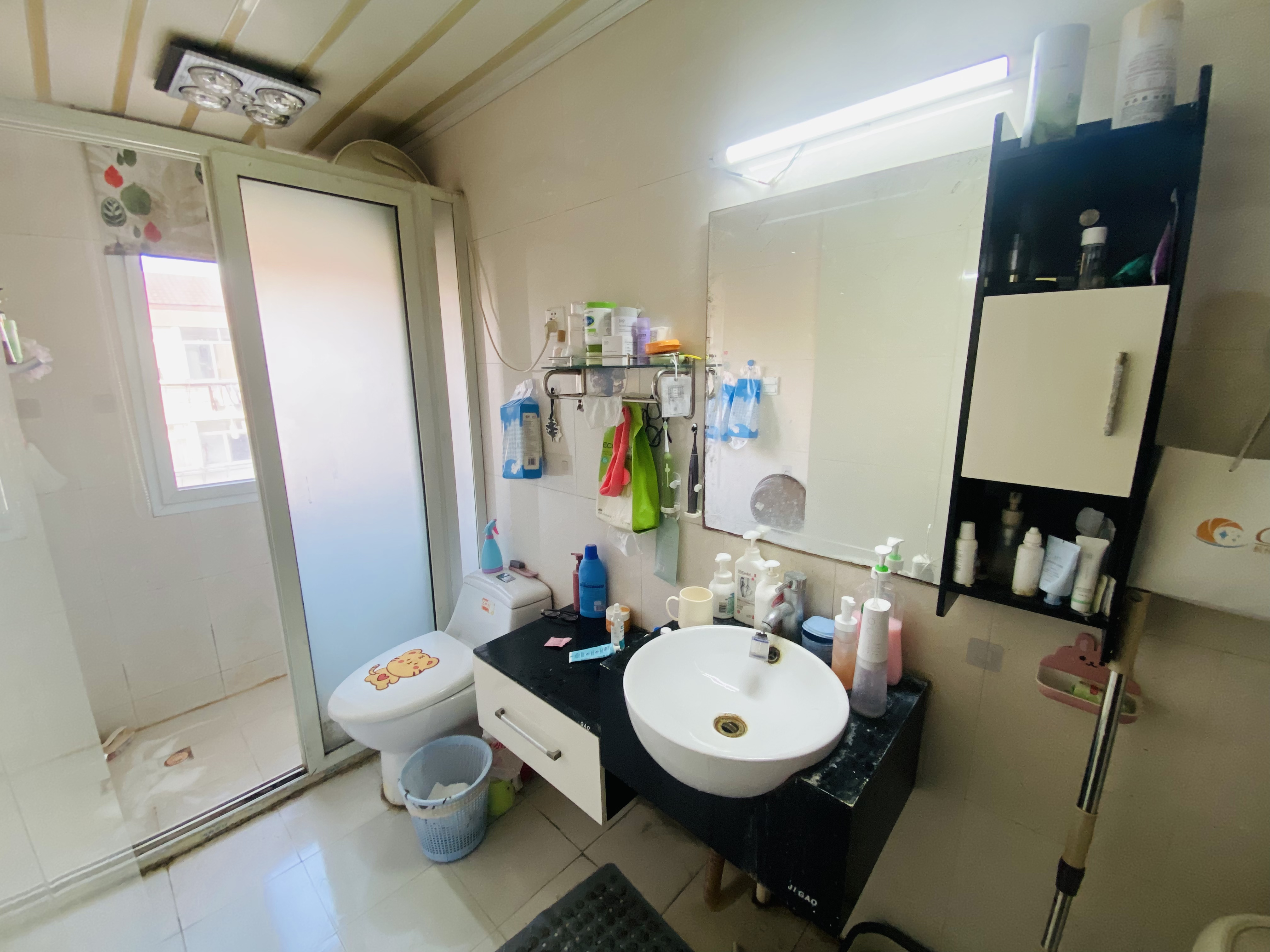 光明新村 2室1厅1卫 68.43m&sup2;