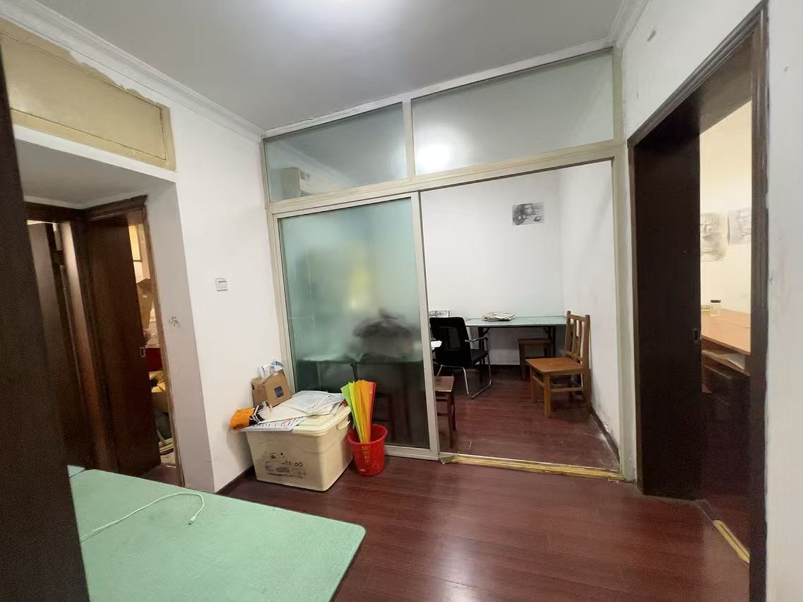 郭里园 2室1厅1卫 48.13m²