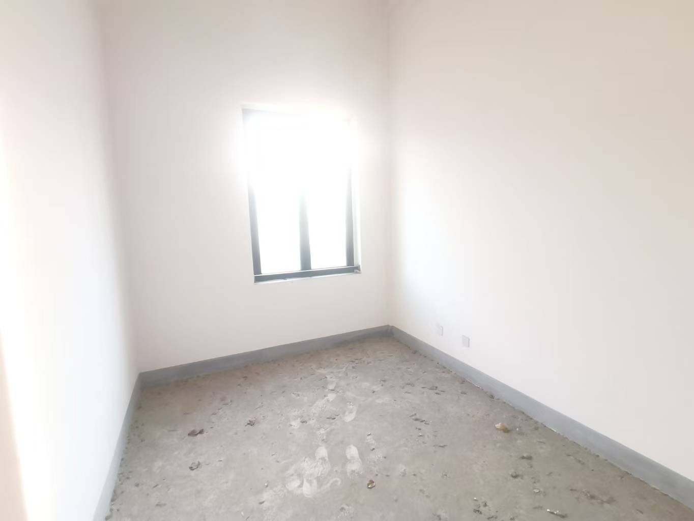 紫琅上郡 6室3厅3卫 265.28m&sup2;