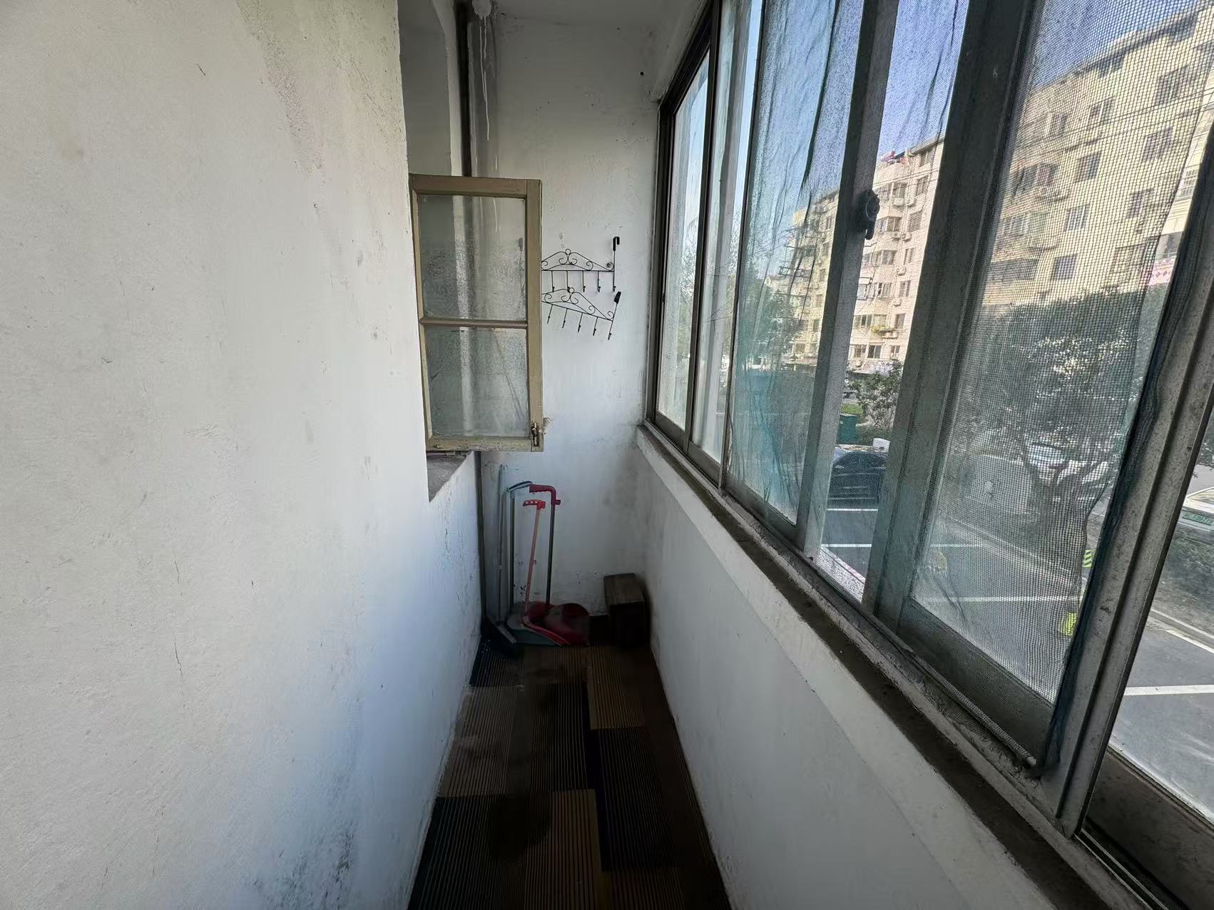北濠桥东村 3室1厅1卫 76m&sup2;