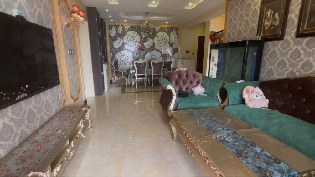 南通橡树湾 3室2厅1卫 111m²