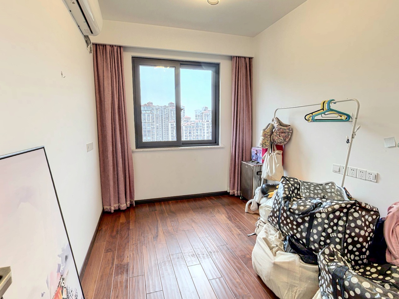 华强城一期 4室2厅2卫 195.44m&sup2;