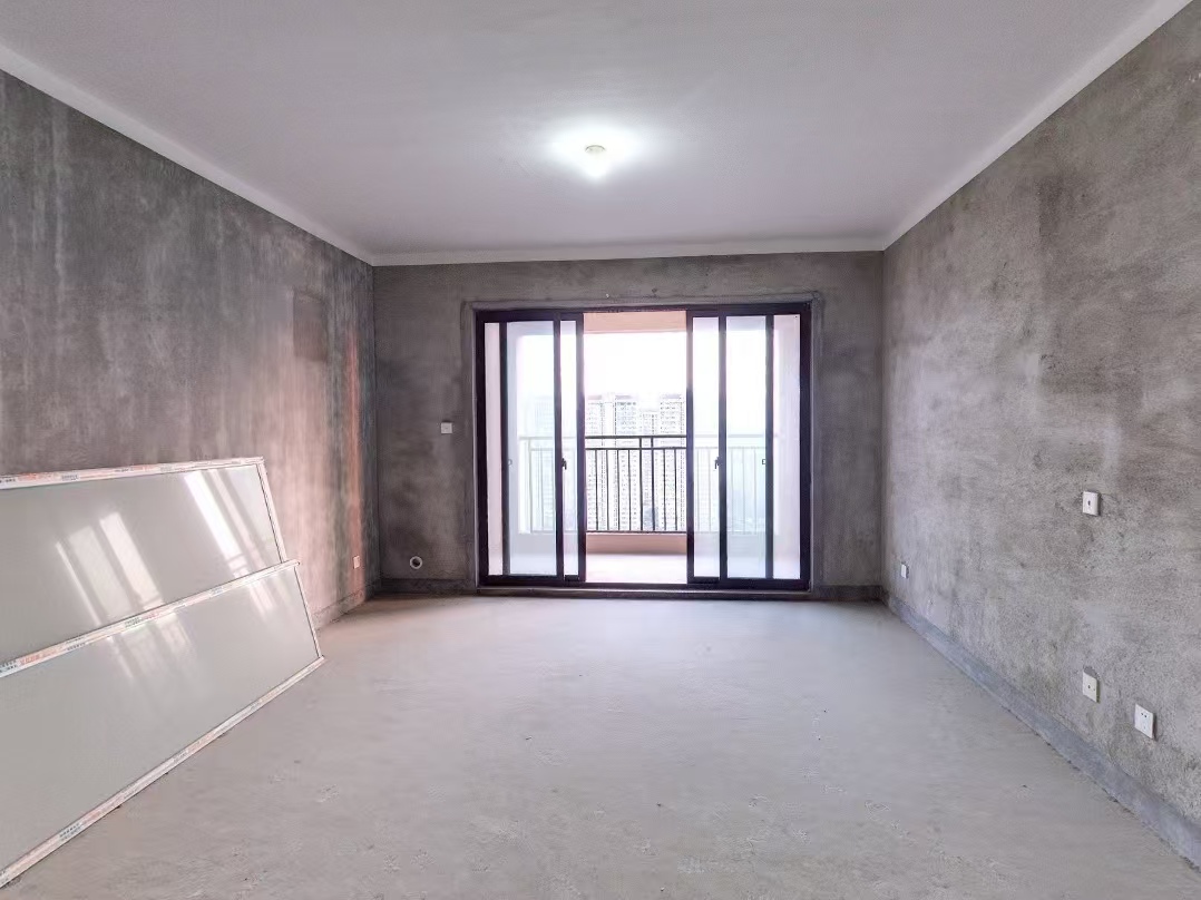 华强城四期 3室2厅2卫 123.89m&sup2;