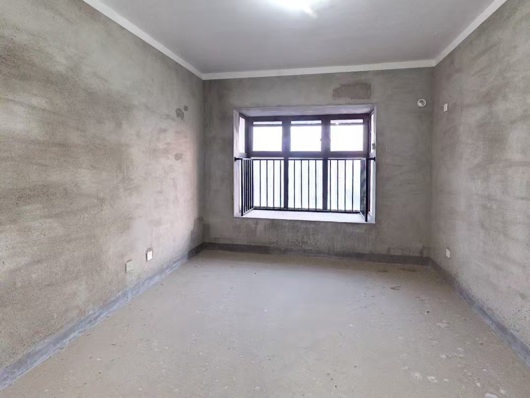 华强城四期 3室2厅2卫 123.89m&sup2;