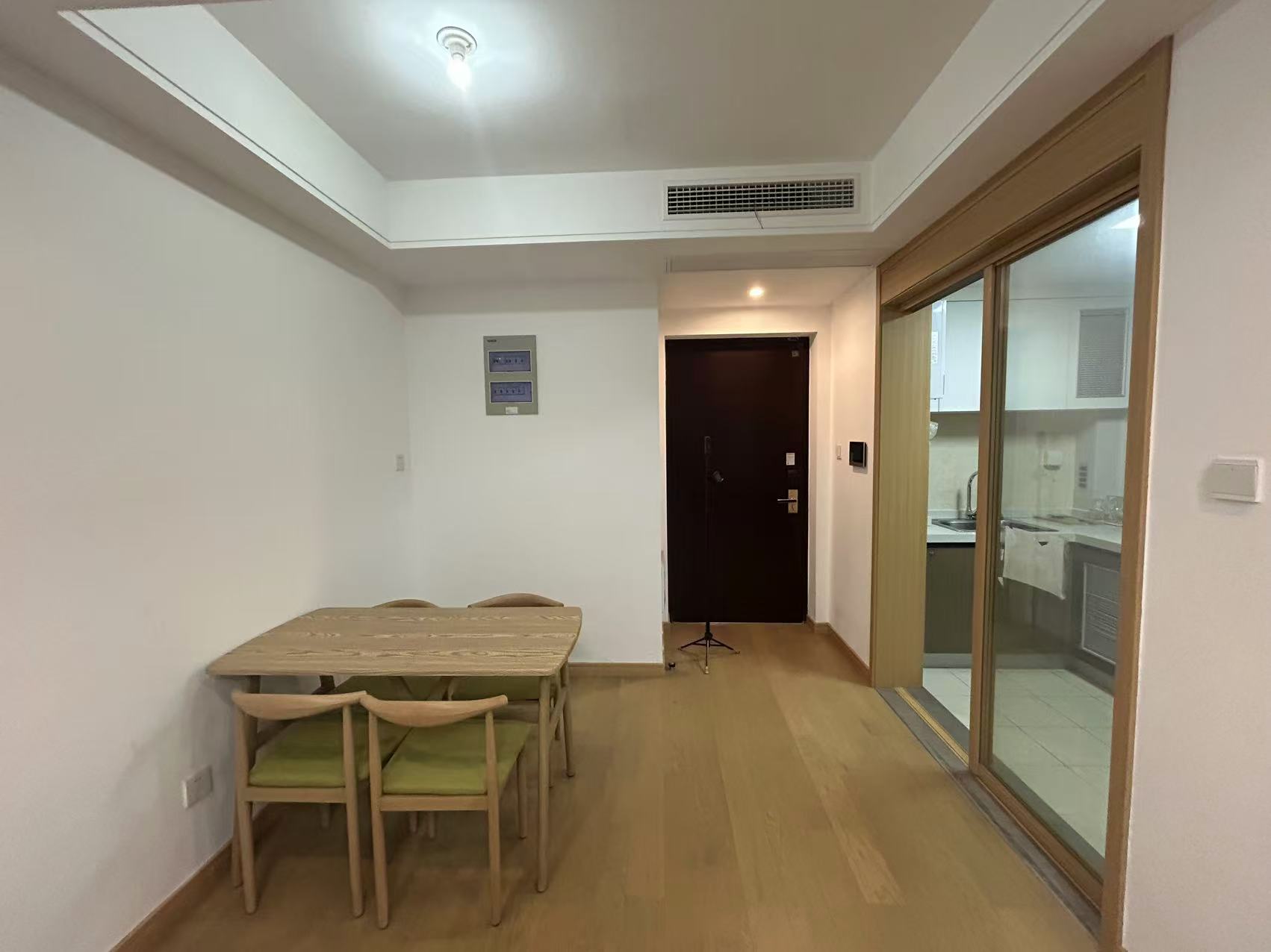 时光漫城 3室2厅1卫 92.81m²