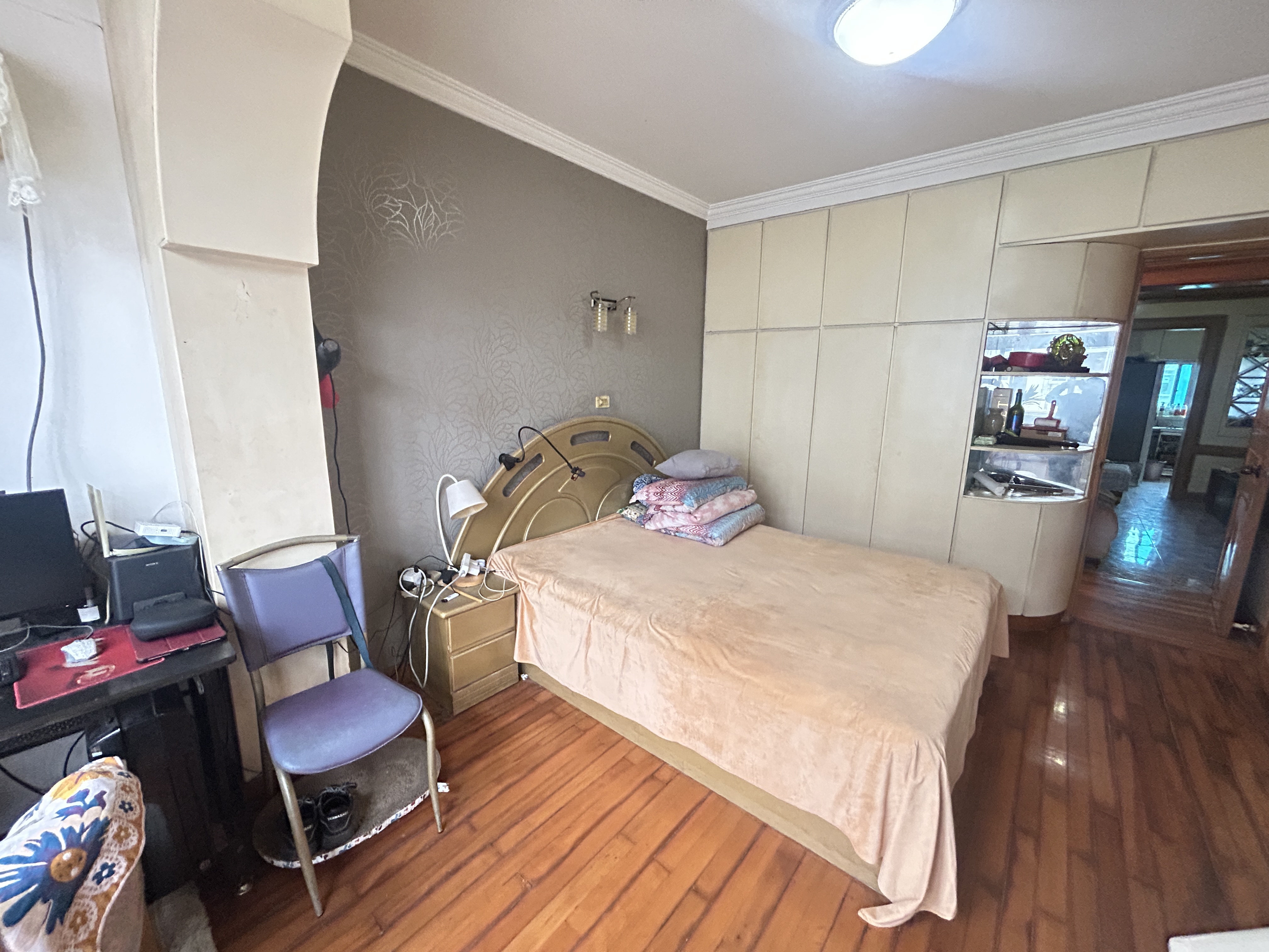 金南小区 3室2厅1卫 122m&sup2;