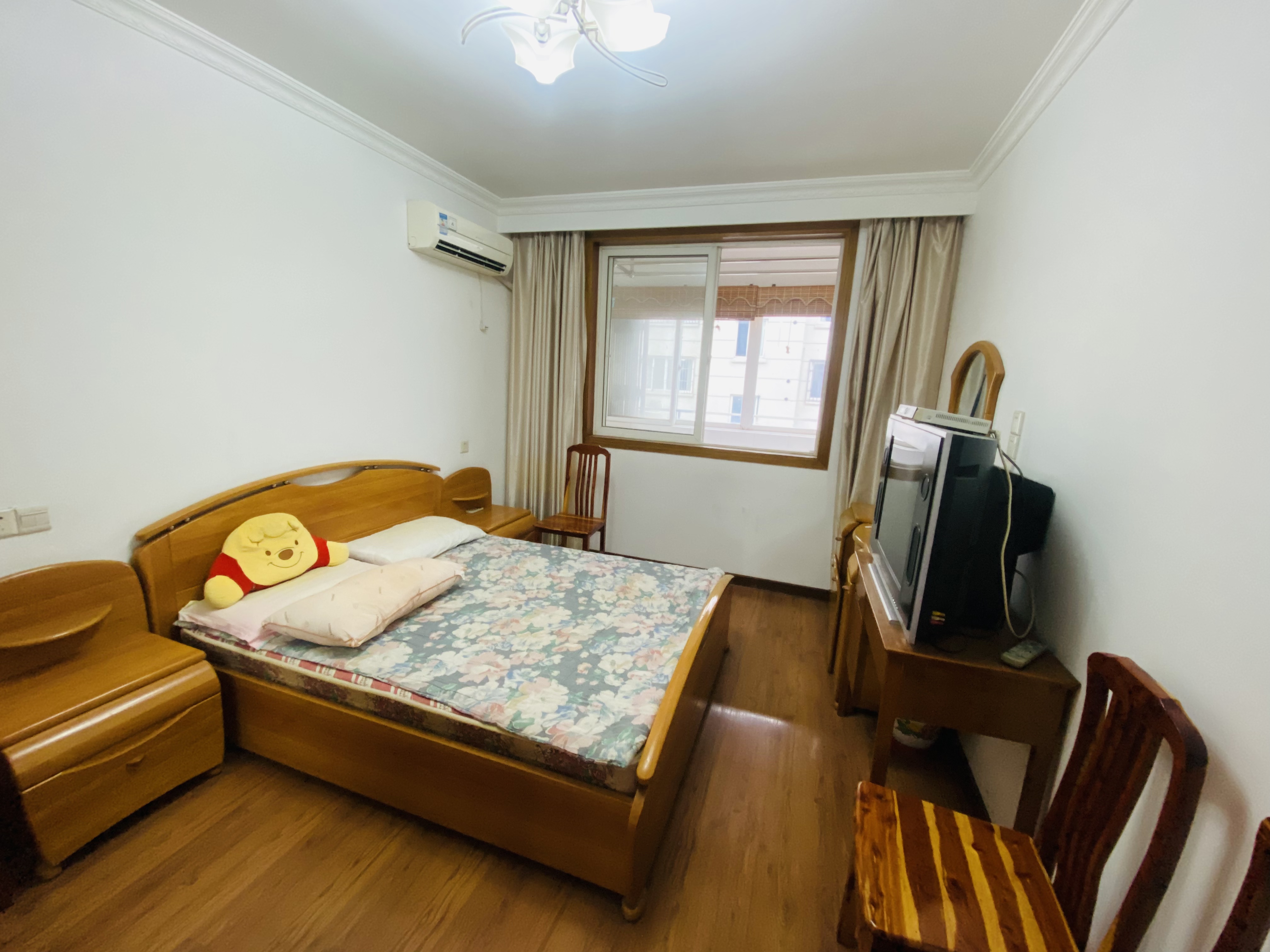 光明南村 3室2厅1卫 124m&sup2;