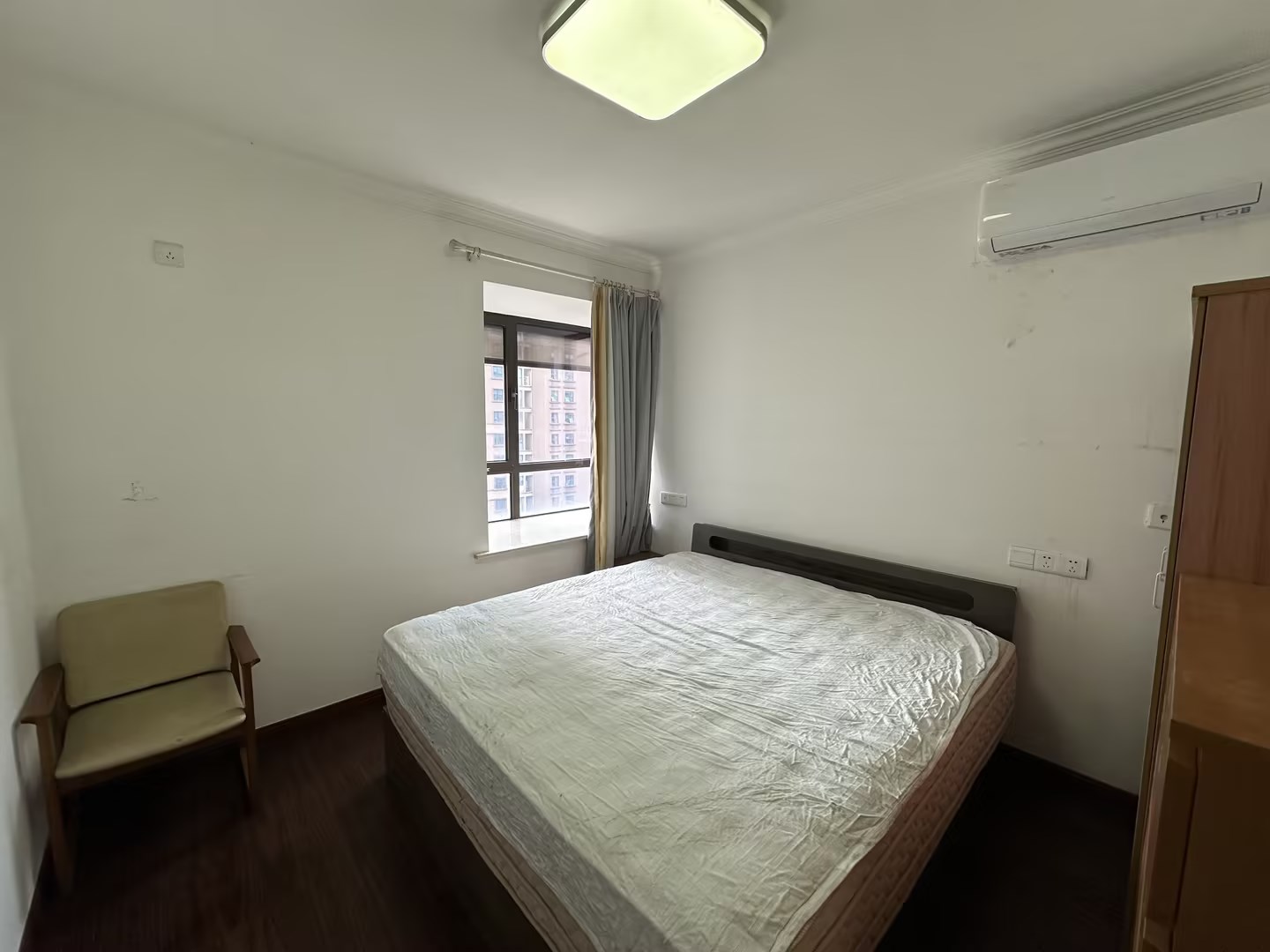 华强城一期 3室1厅1卫 100.83m&sup2;