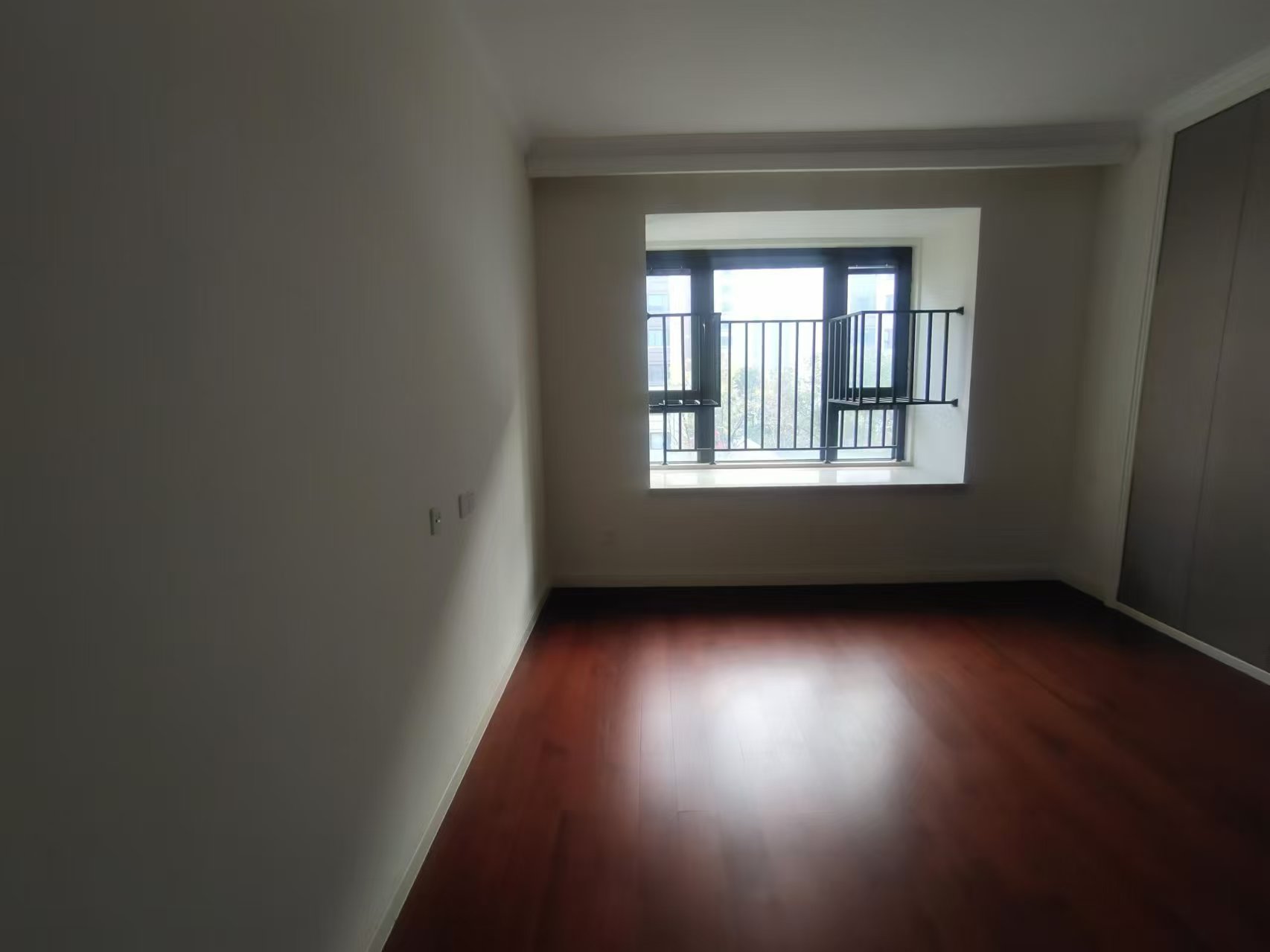 红星天铂 4室2厅1卫 134.00m&sup2;
