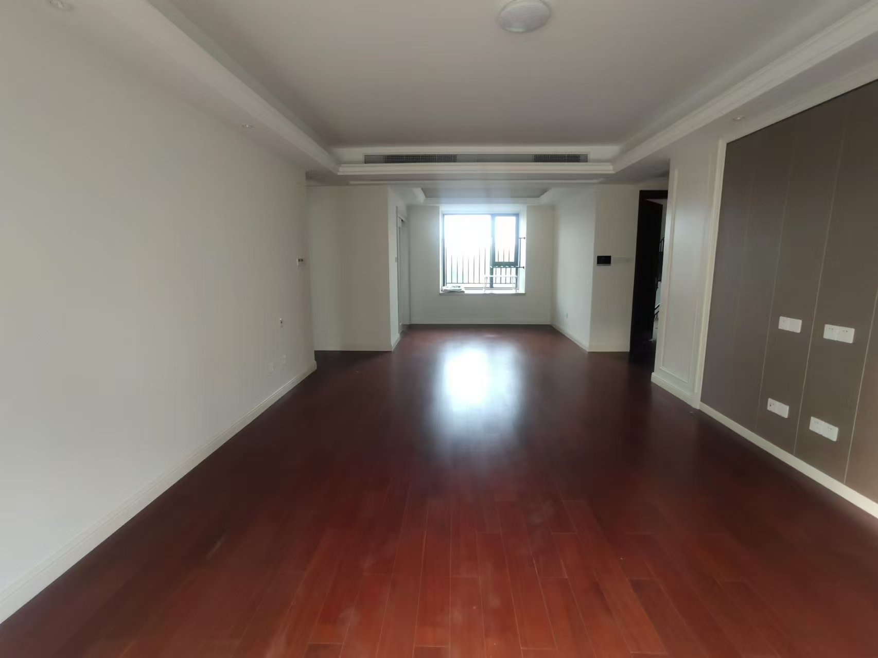 红星天铂 4室2厅1卫 134.00m&sup2;