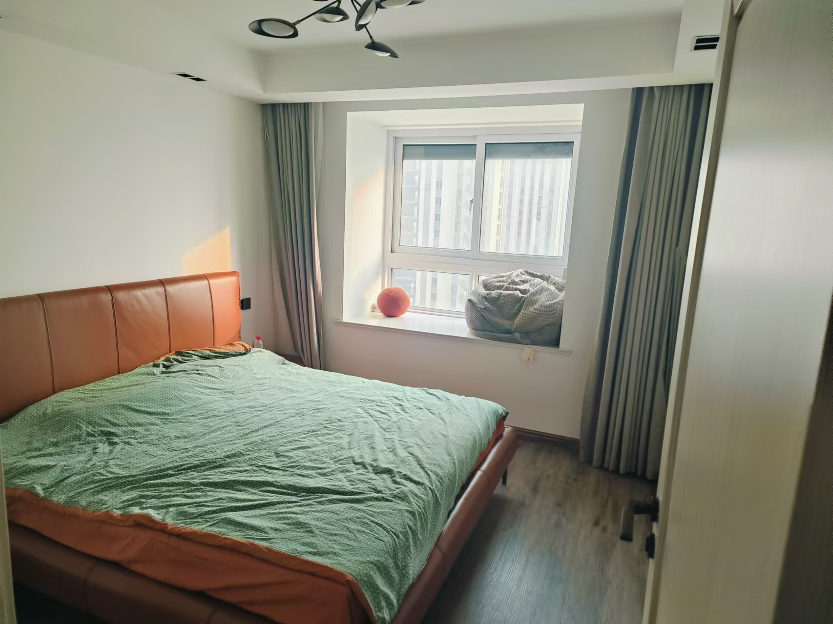 新城香溢紫郡 3室2厅1卫 100.50m&sup2;