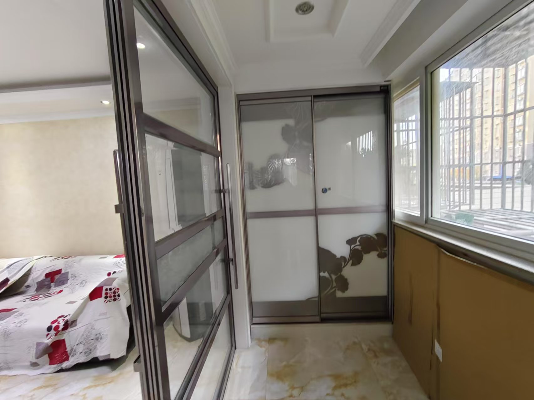 外滩北苑 3室2厅1卫 140.00m&sup2;