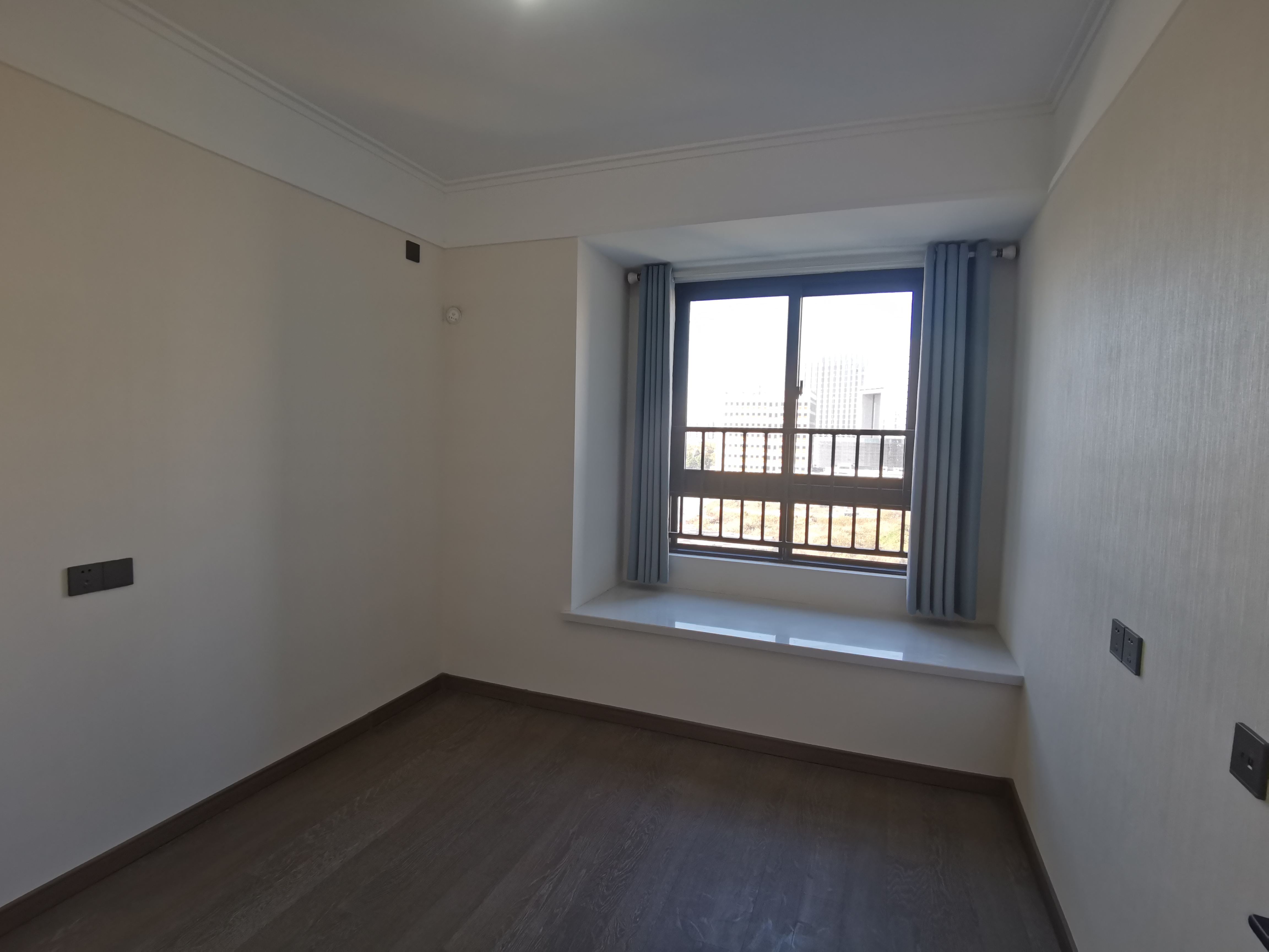 万科未来之光 3室2厅2卫 112m&sup2;