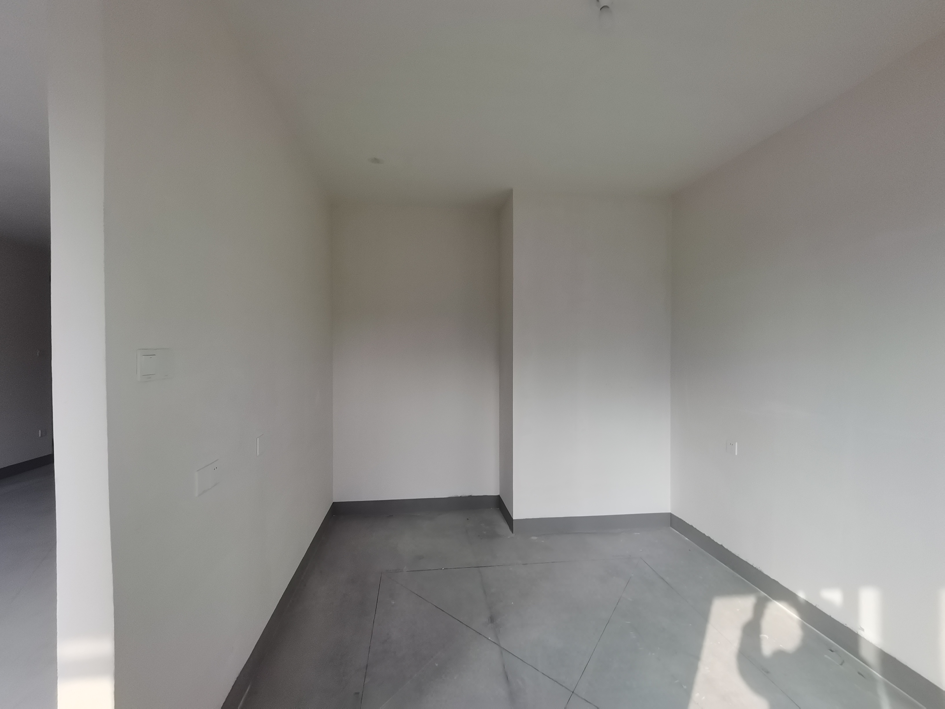建发御珑湾 4室2厅2卫 131m&sup2;