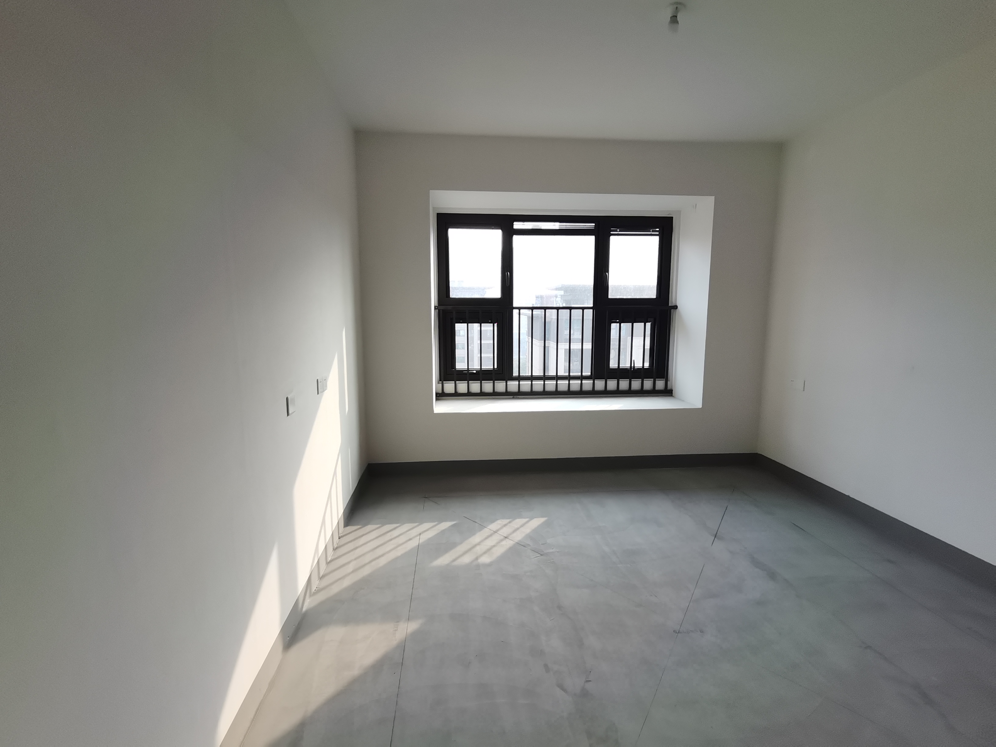 建发御珑湾 4室2厅2卫 131m&sup2;