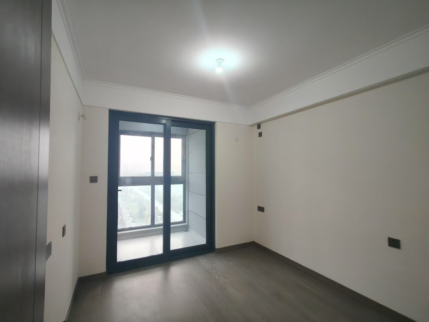 万科未来之光 3室2厅2卫 100.00m&sup2;