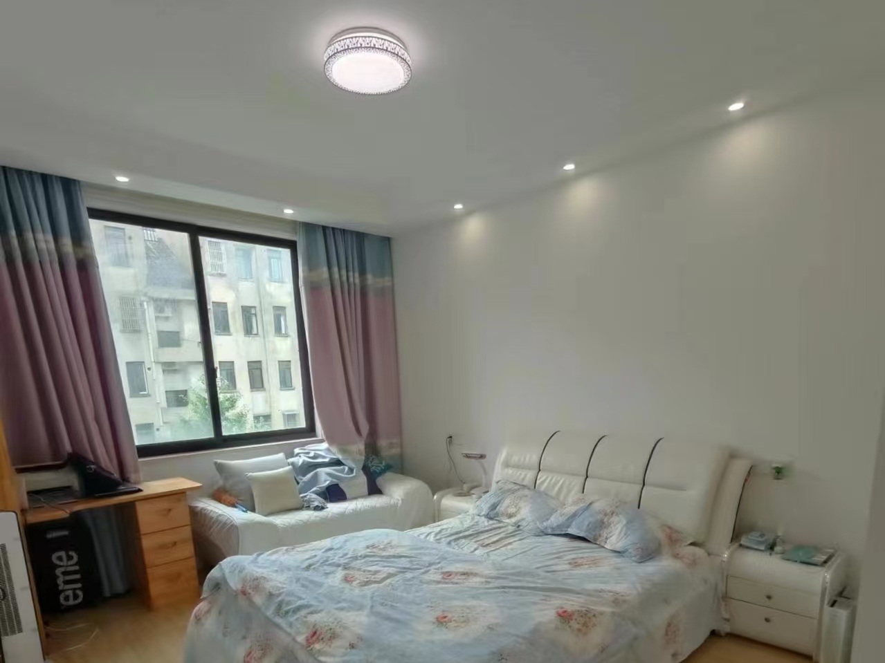 八角亭小区 3室2厅1卫 112m&sup2;