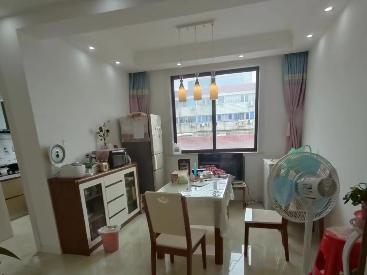 八角亭小区 3室2厅1卫 112m&sup2;