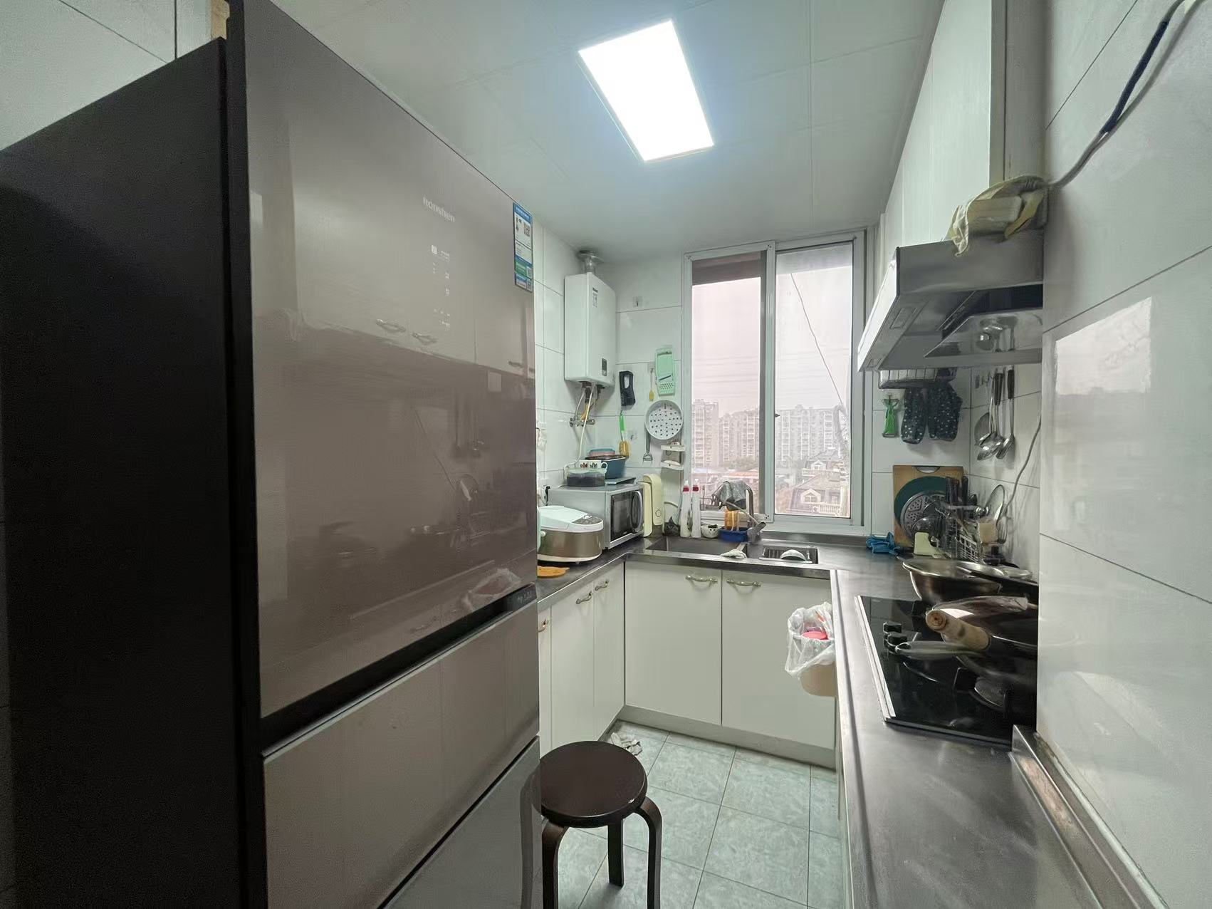 外滩小区 3室1厅1卫 82.21m&sup2;