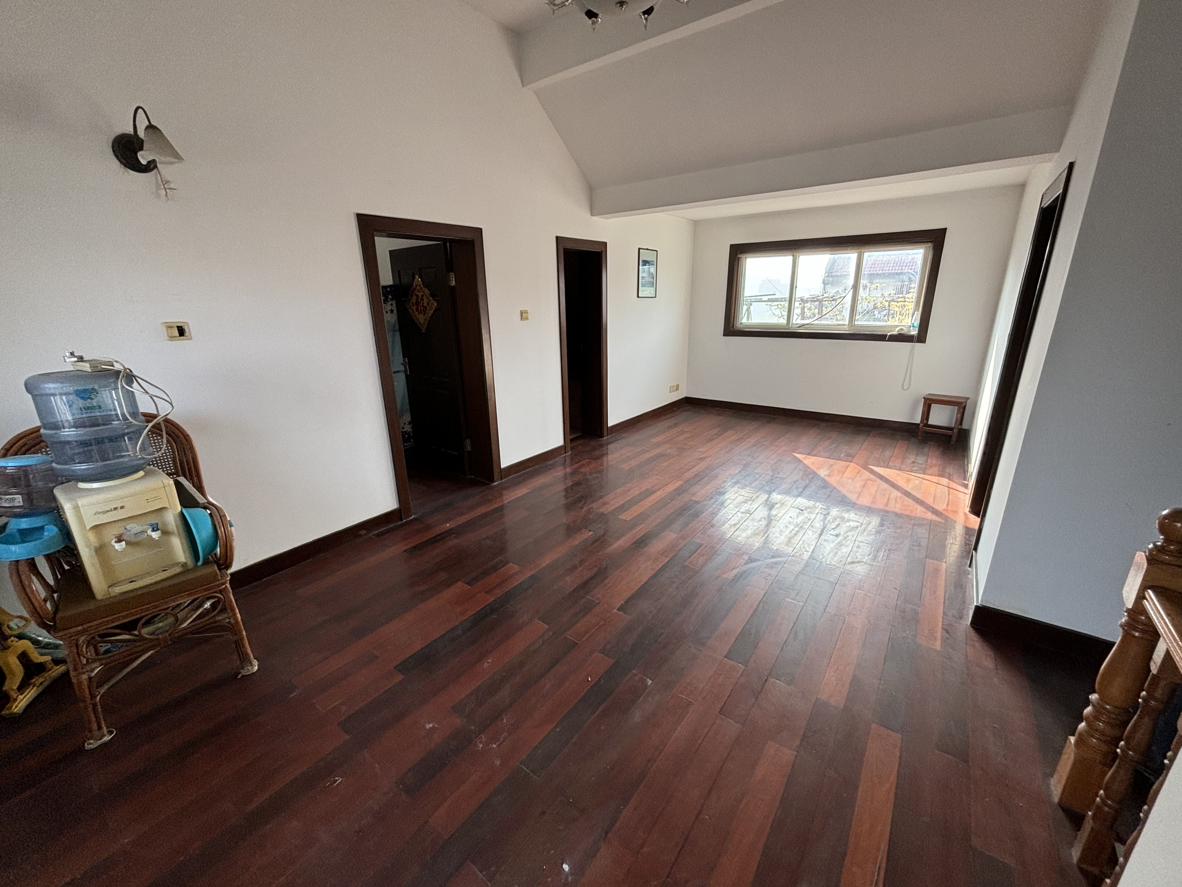 千禧园 5室2厅2卫 180m&sup2;