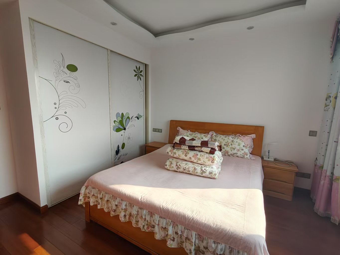 新华城市家园 3室2厅1卫 125.00m&sup2;