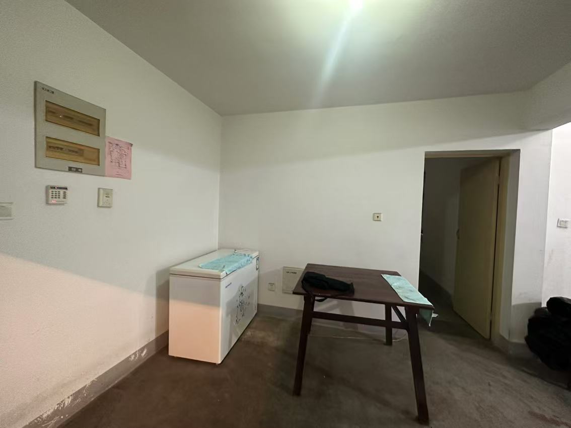 江景苑小区 2室2厅1卫 87.87m²