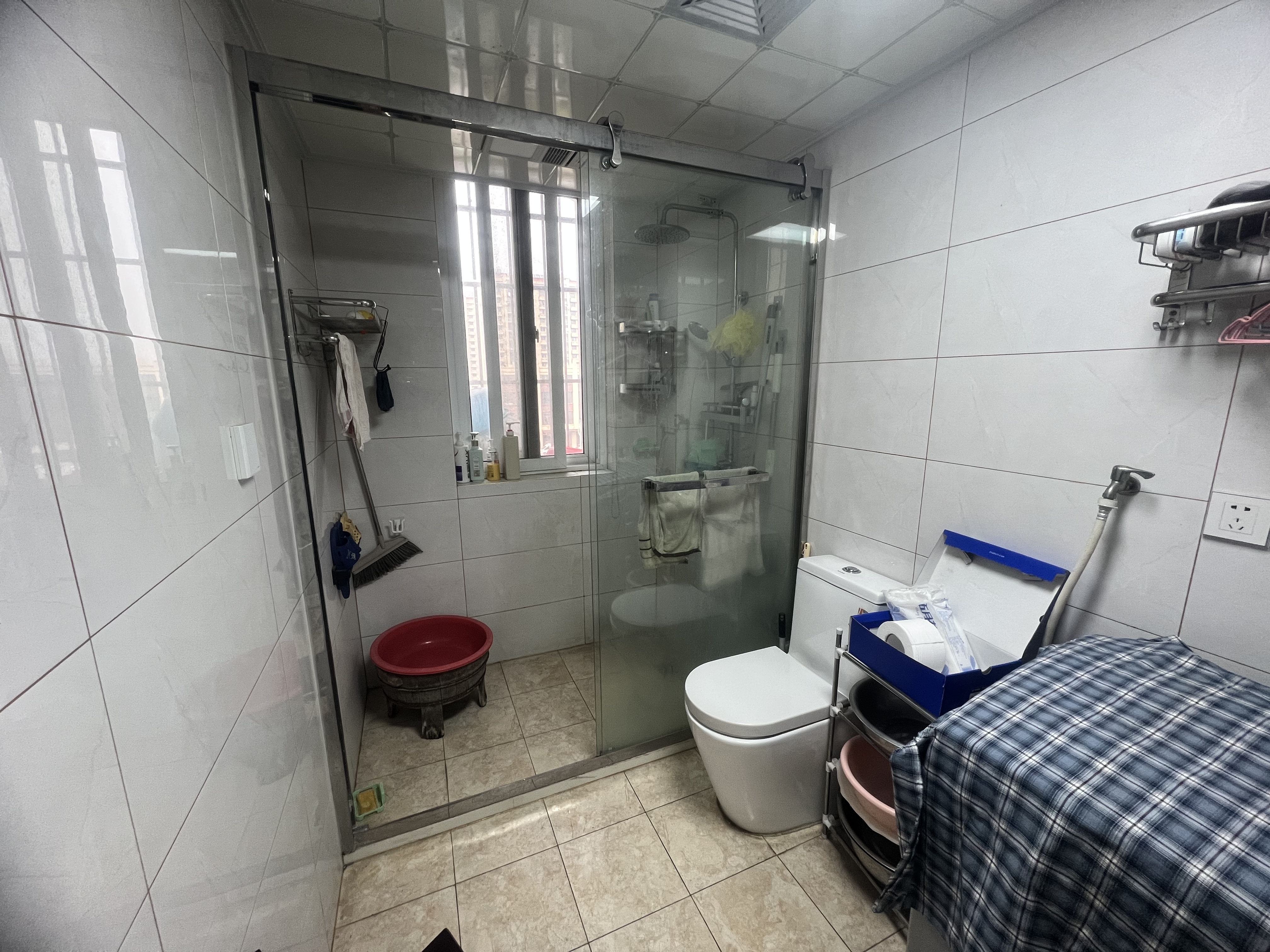 江海东苑 3室2厅2卫 147m&sup2;