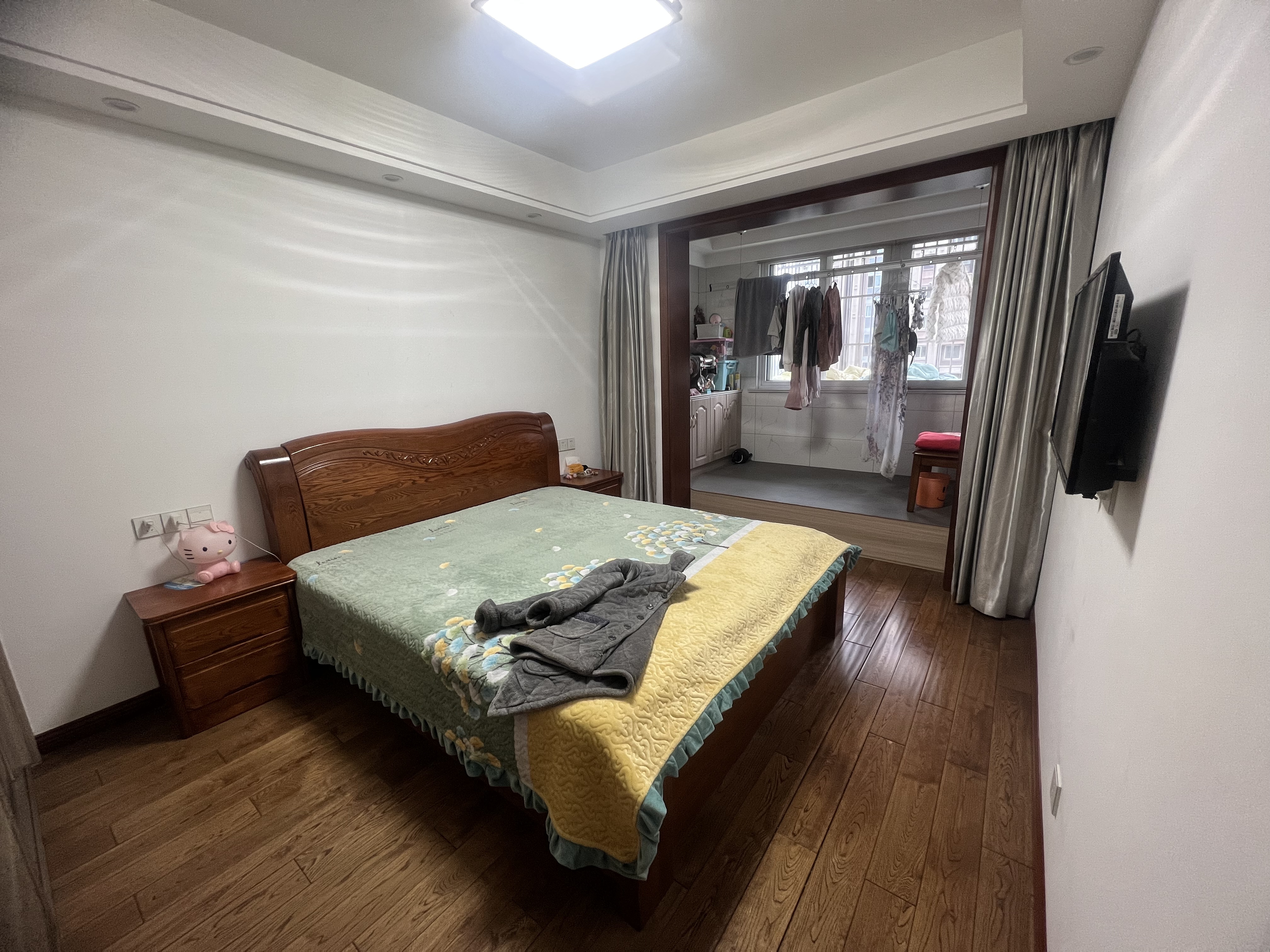 江海东苑 3室2厅2卫 147m&sup2;