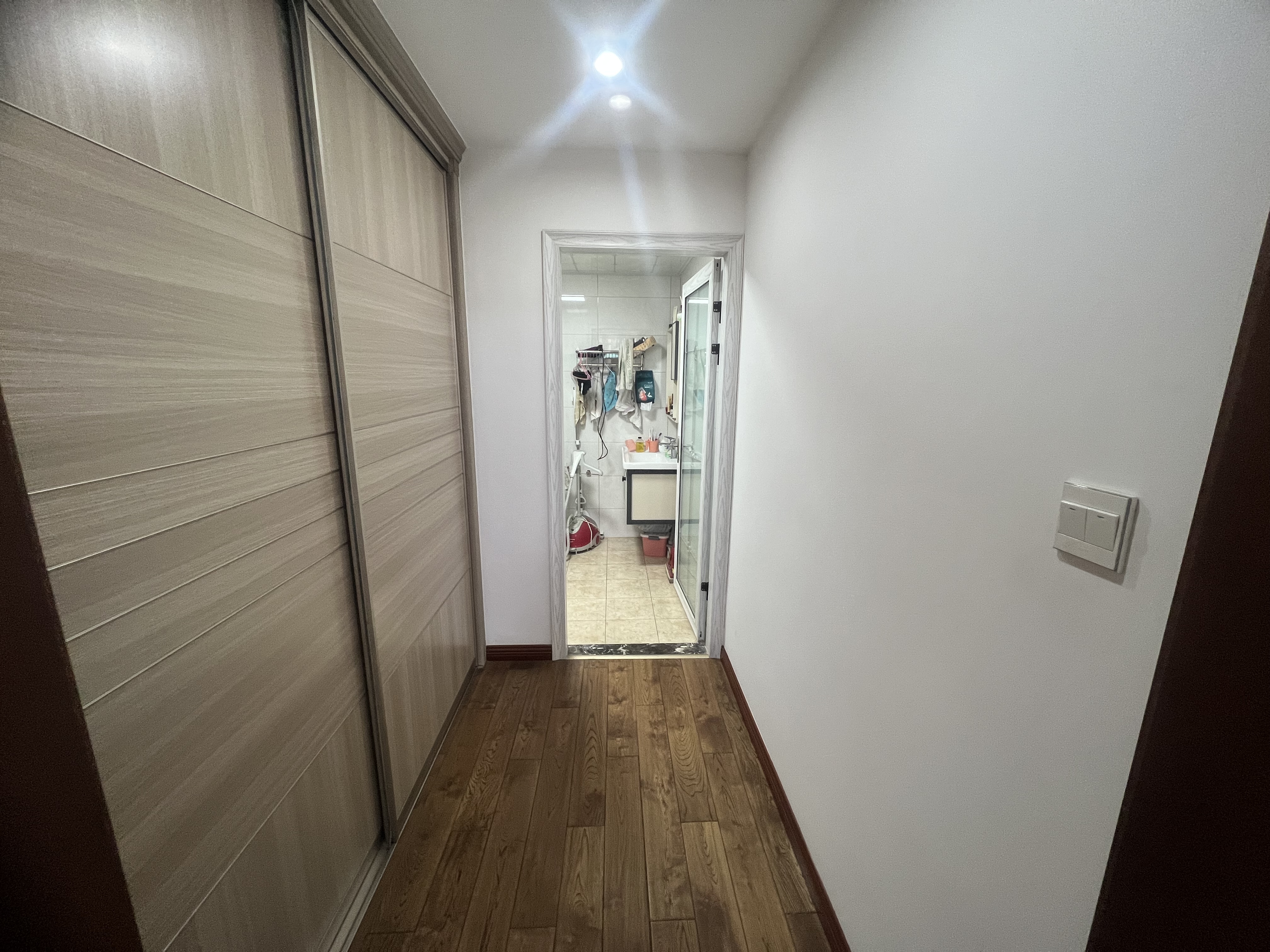 江海东苑 3室2厅2卫 147m&sup2;