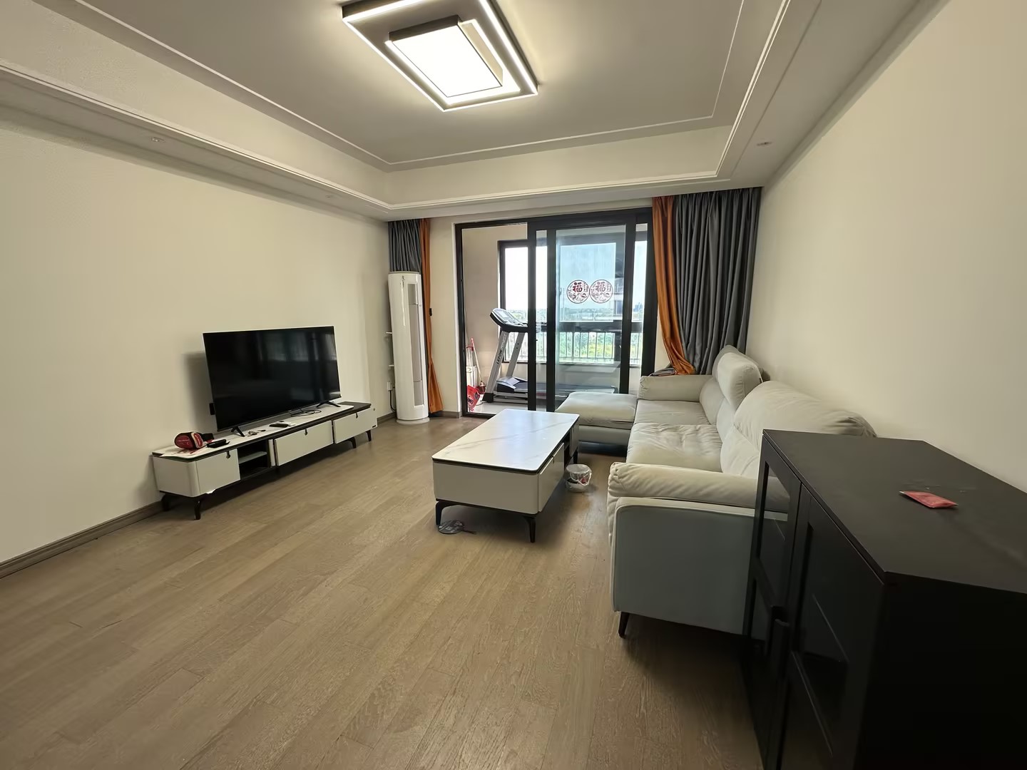 湖山源著 4室2厅2卫 144m²