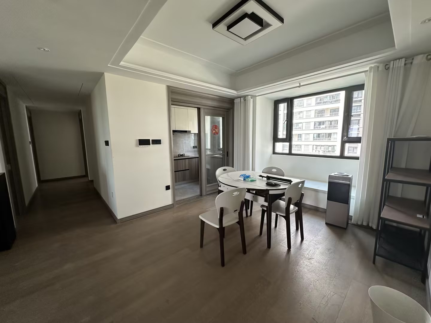 湖山源著 4室2厅2卫 144m&sup2;