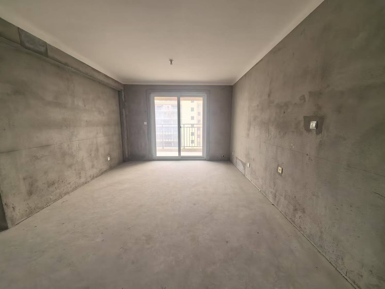 佳源都市 3室2厅2卫 113m²