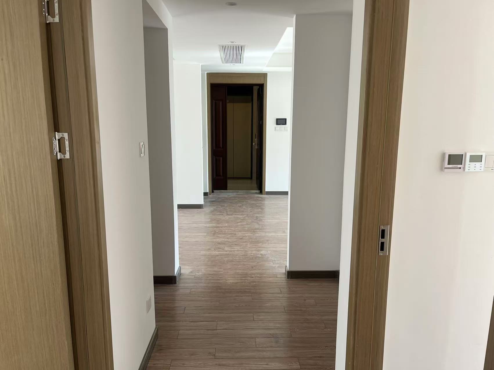雅居乐鑫基中央公馆西区 4室2厅2卫 143m²