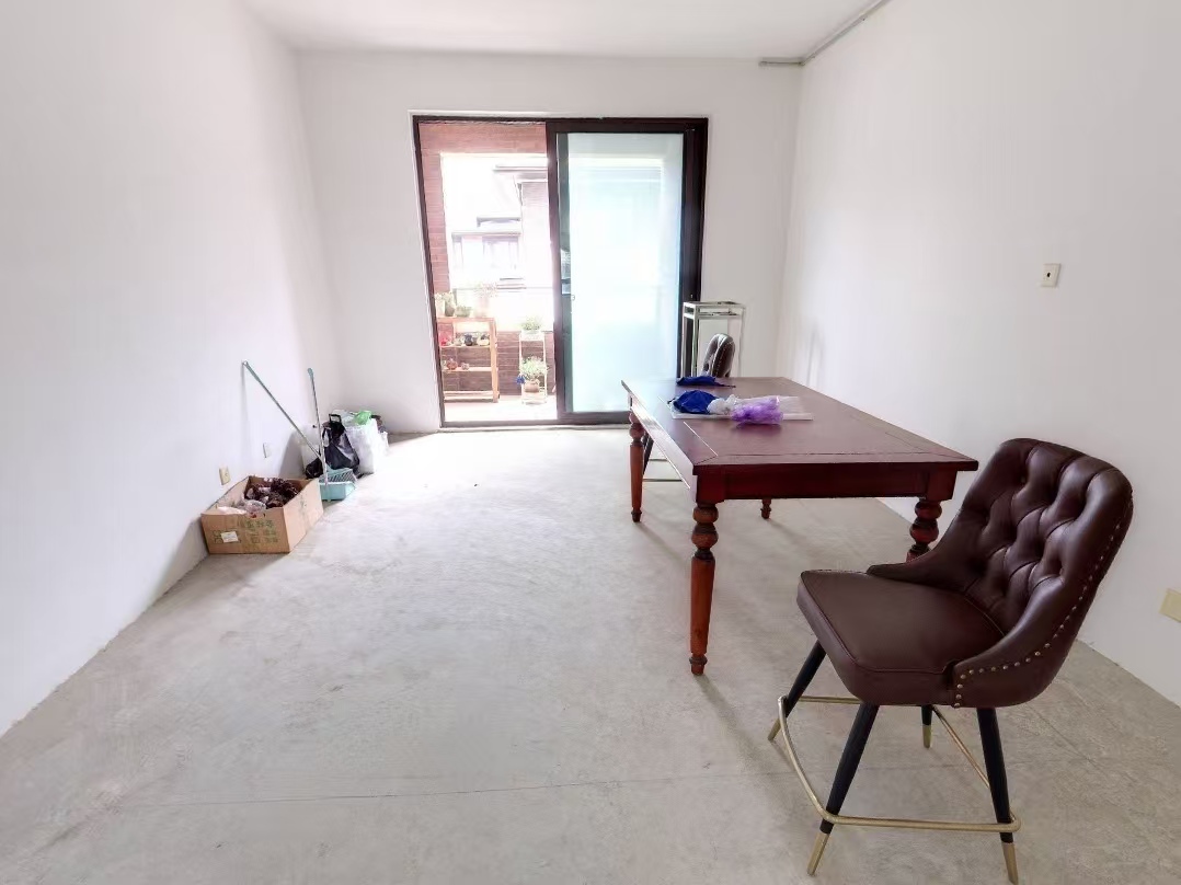 盛和九里香堤一期 3室2厅2卫 129.03m&sup2;