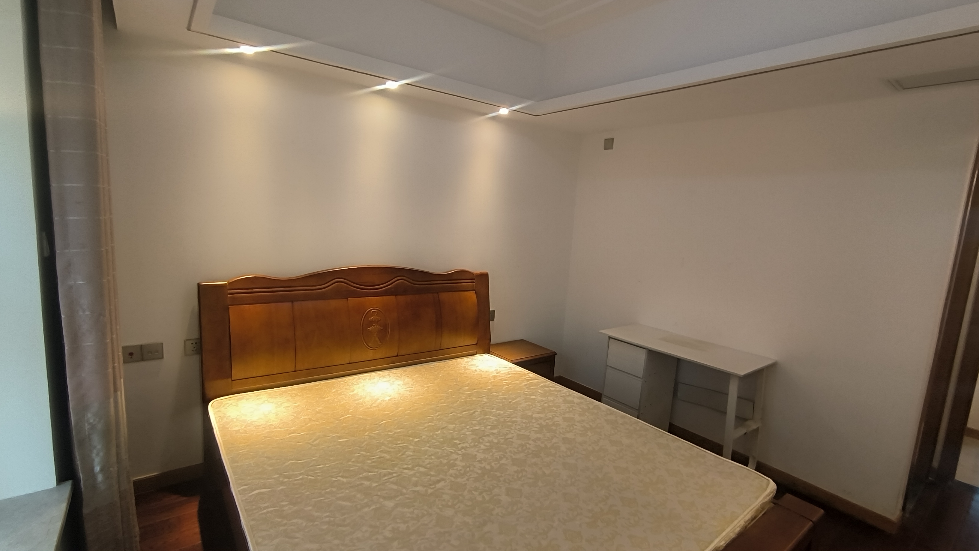 中南世纪花城三期 4室2厅2卫 139.49m&sup2;